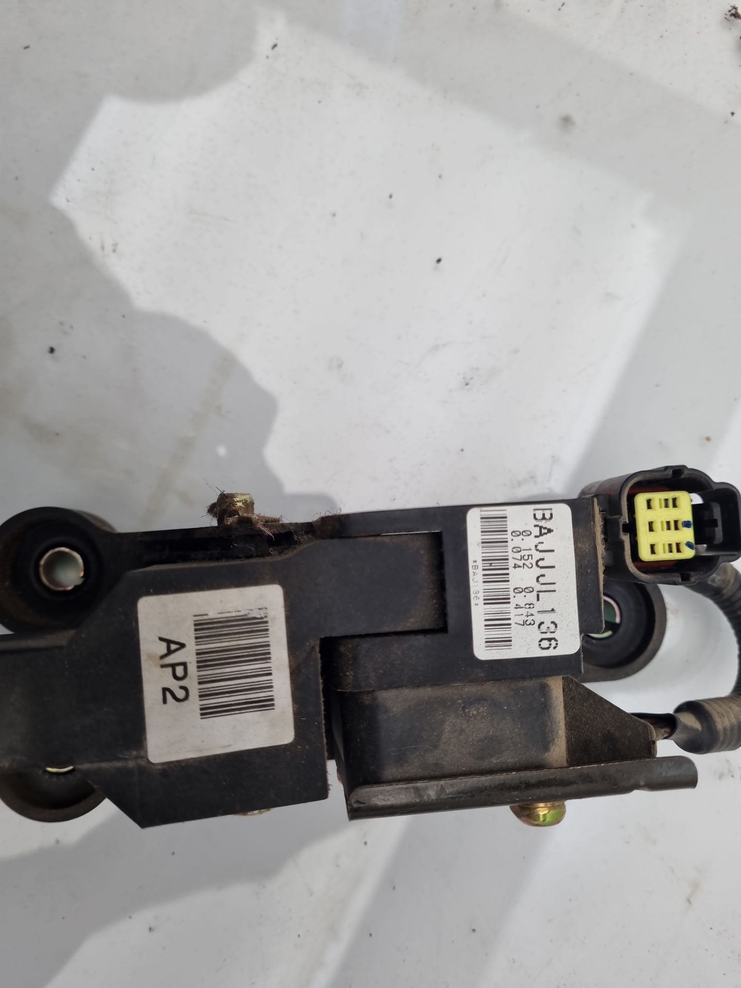 ELEVALUNAS DELANTERO DERECHO HYUNDAI TUCSON D4EA