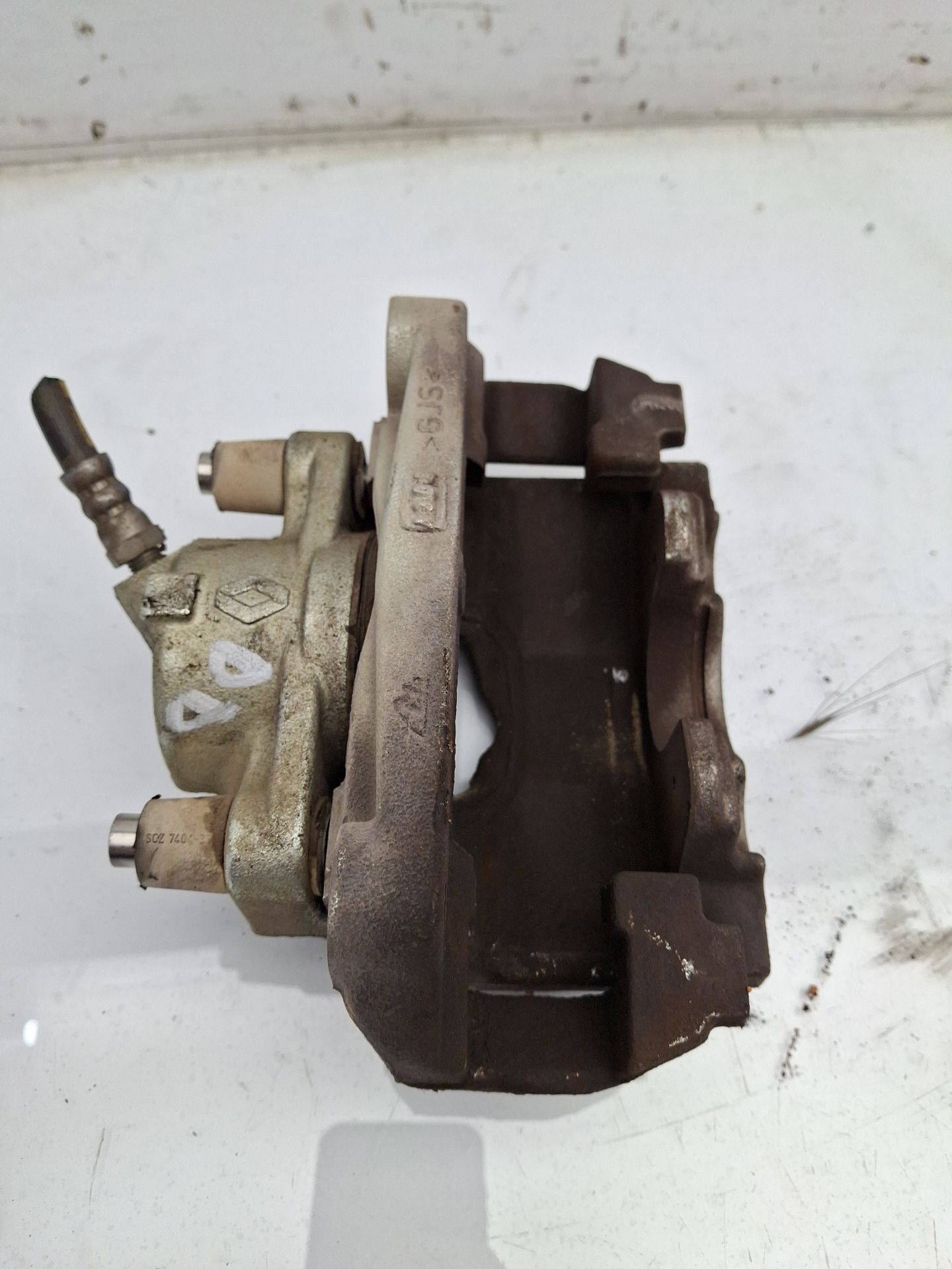 PINZA FRENO DELANTERA DERECHA NISSAN JUKE 