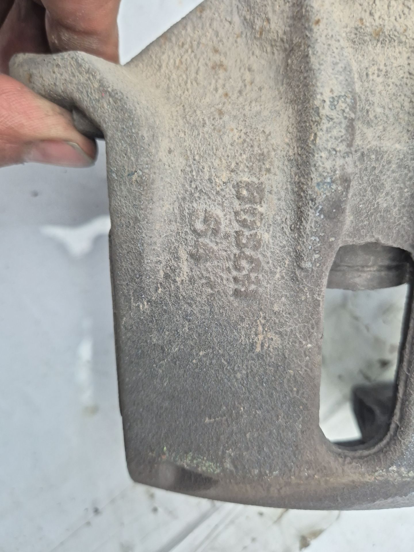 PINZA FRENO DELANTERA IZQUIERDA PEUGEOT 206 