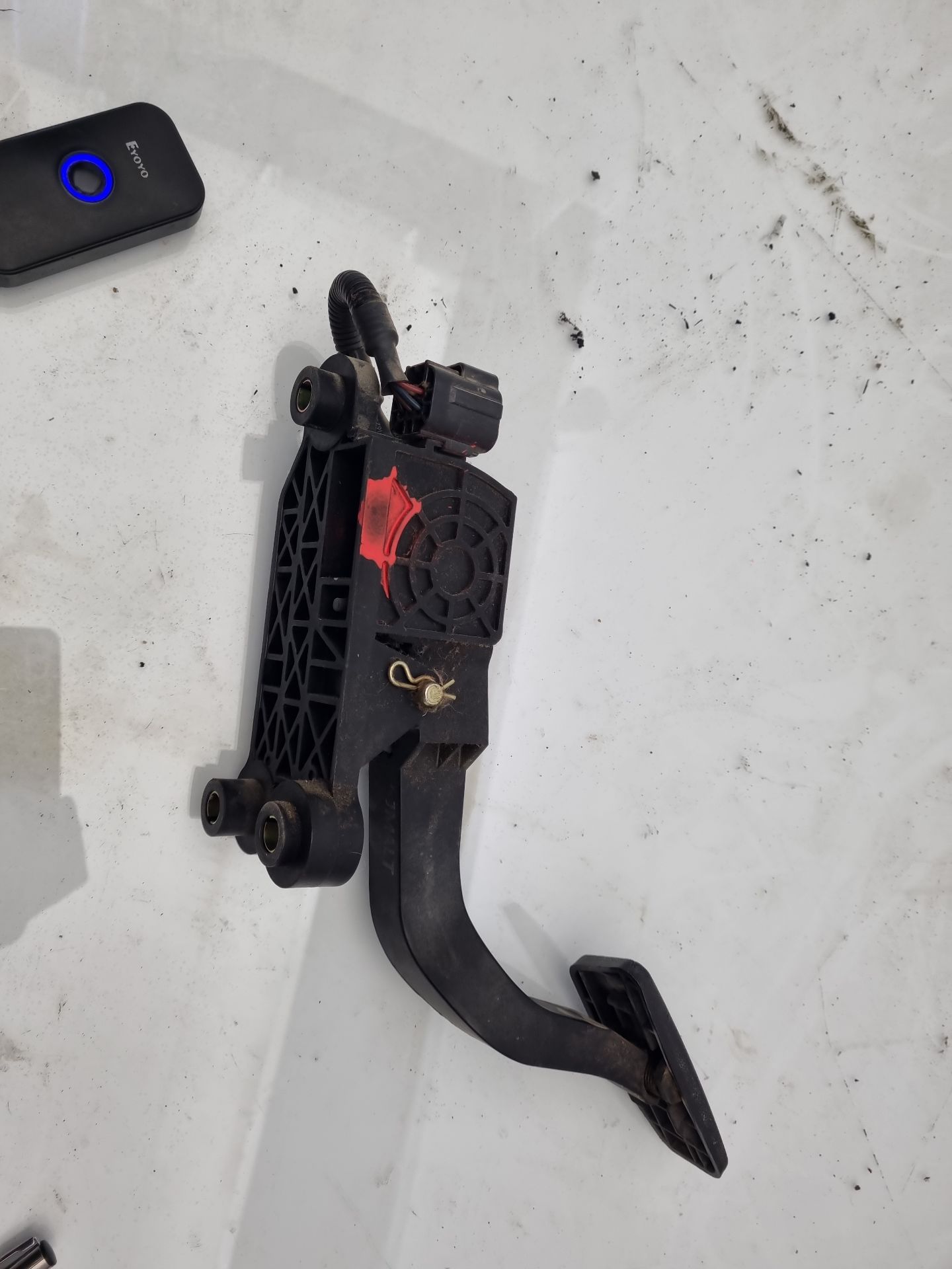 ELEVALUNAS DELANTERO DERECHO HYUNDAI TUCSON D4EA