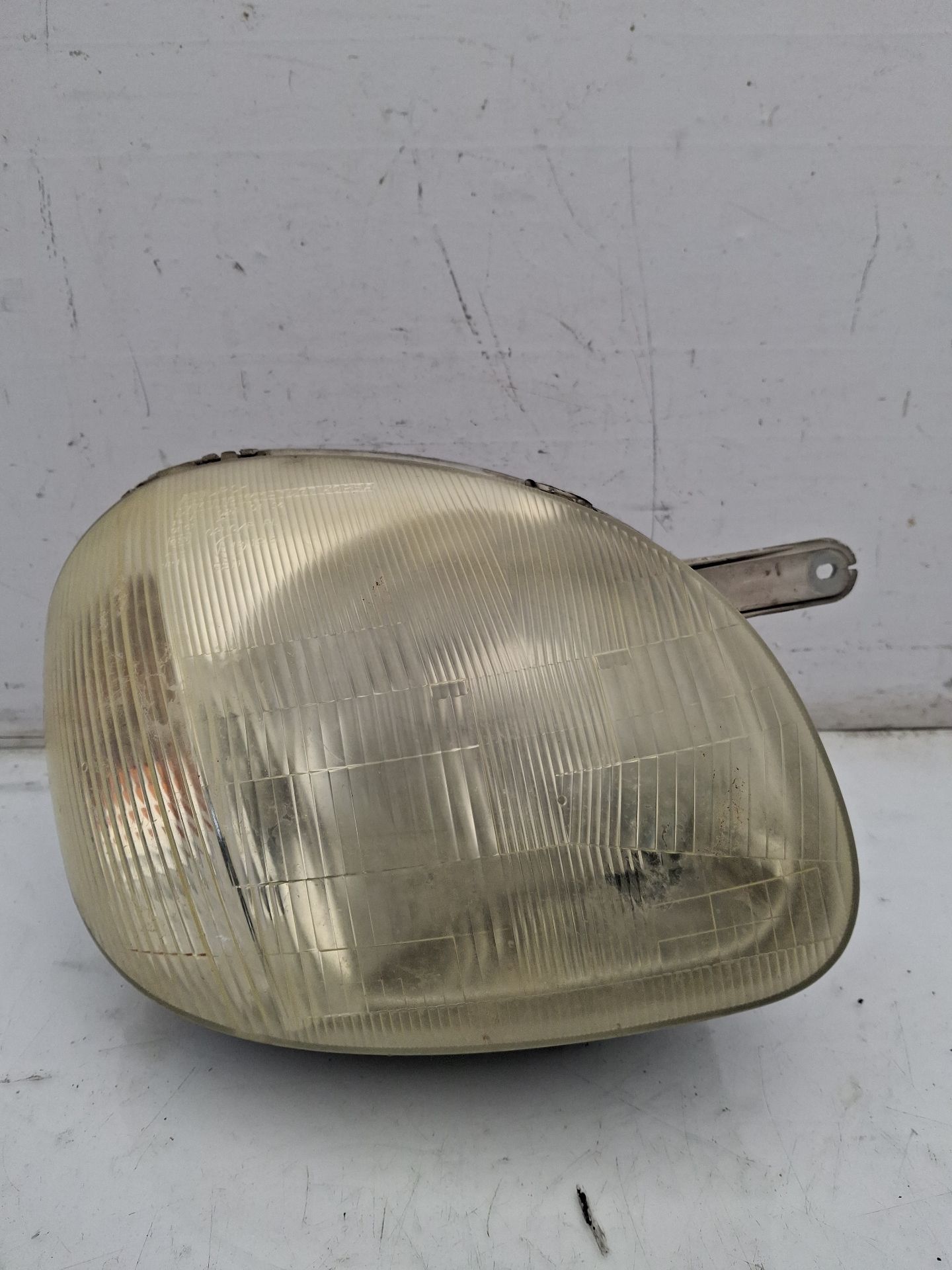 CERRADURA MALETERO / PORTON HYUNDAI ATOS 