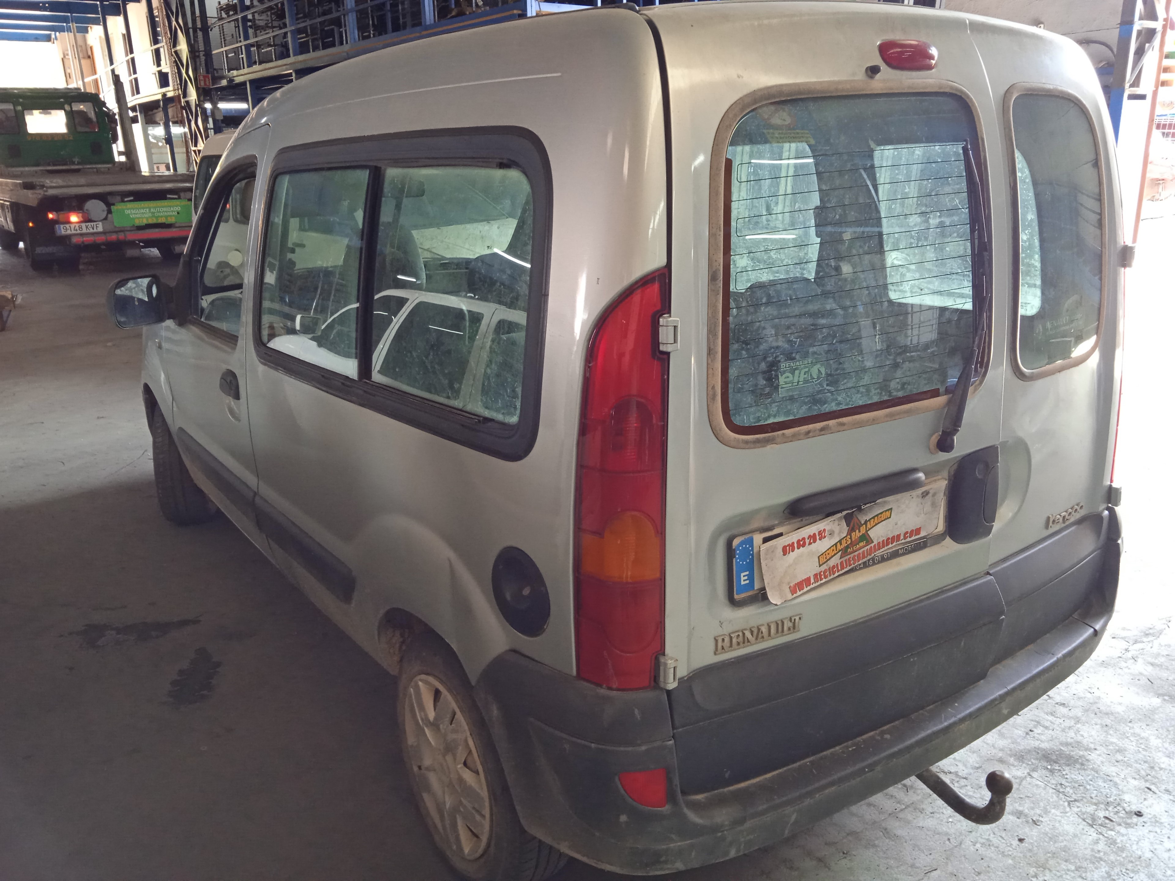 REJILLA DELANTERA RENAULT KANGOO 
