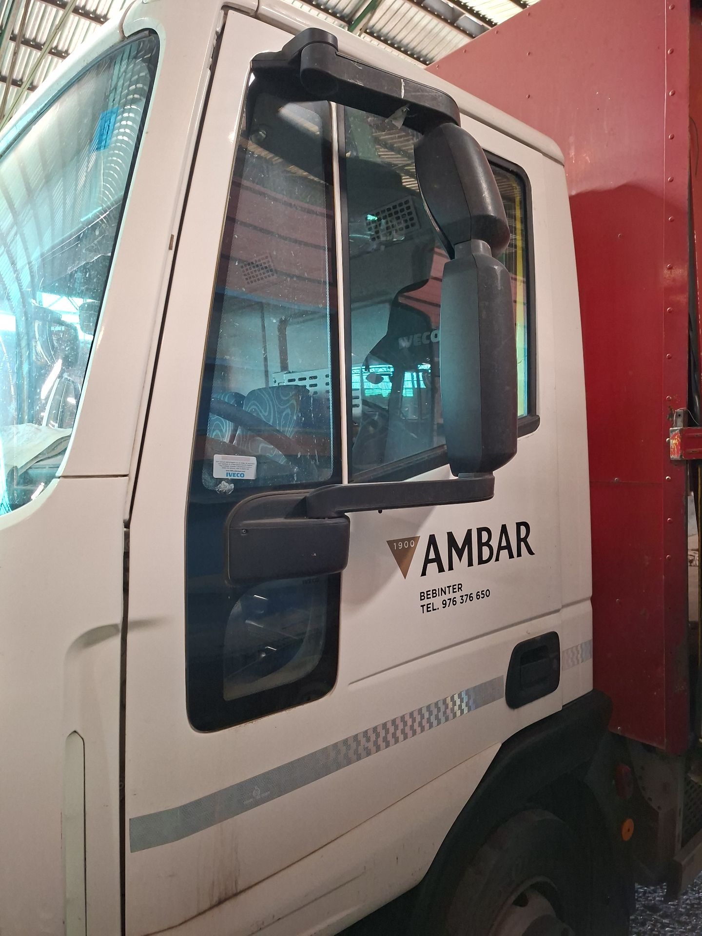 PUERTA DELANTERA IZQUIERDA IVECO 100E 