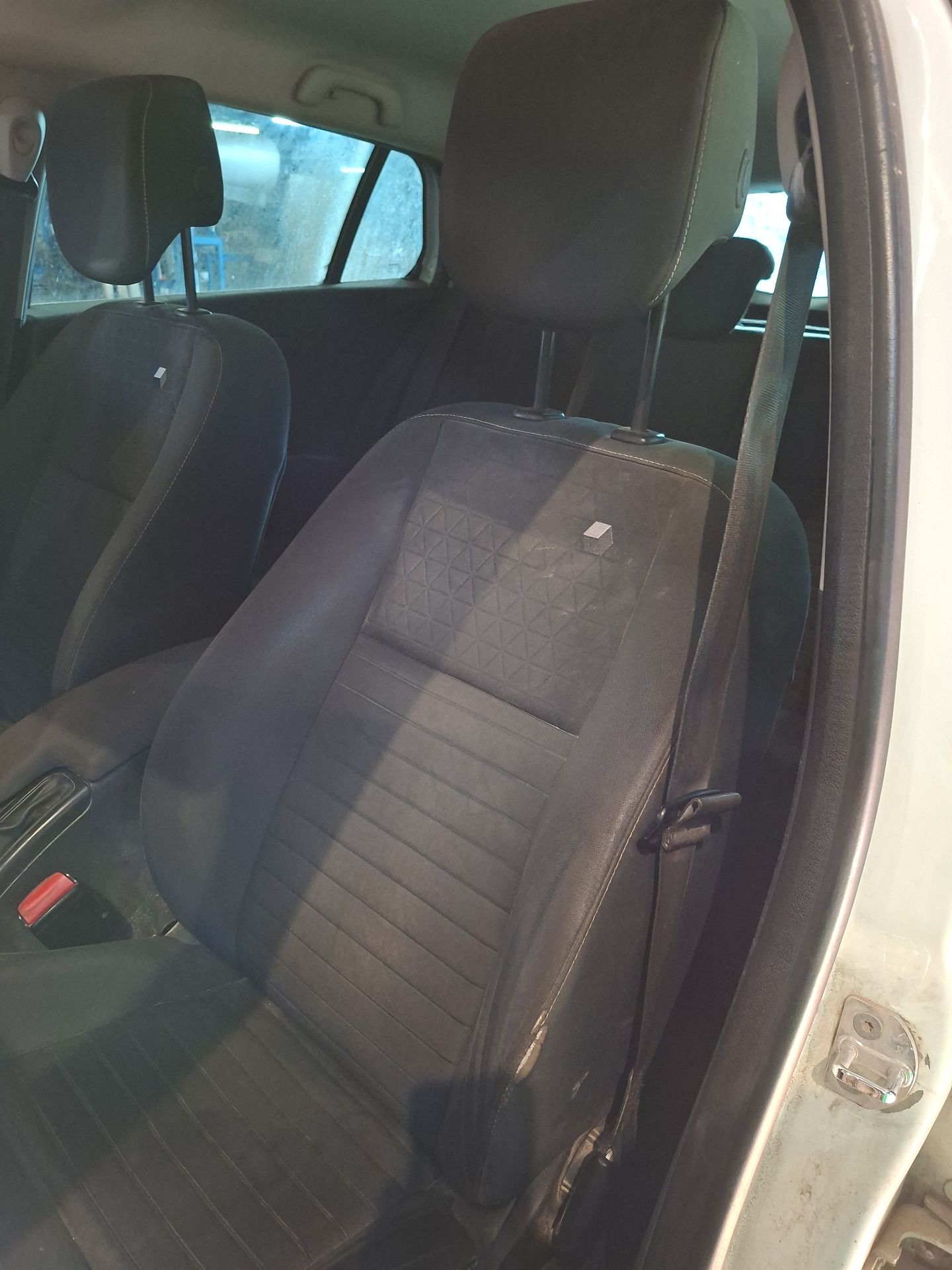 ASIENTO DELANTERO IZQUIERDO RENAULT MEGANE 
