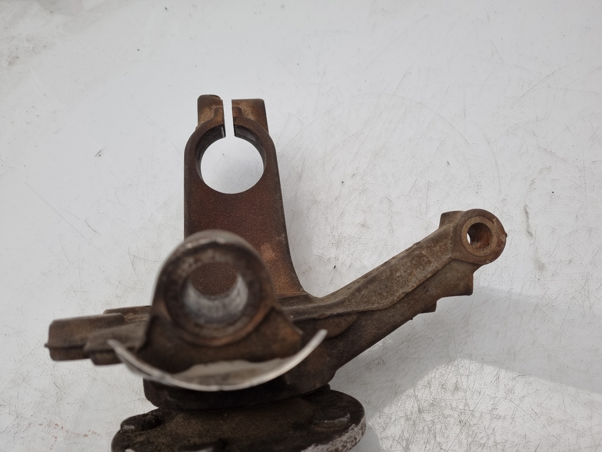 MANGUETA DELANTERA DERECHA FORD FOCUS HHDA