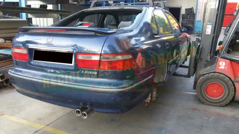 PILOTO TRASERO DERECHO HONDA ACCORD F22Z2