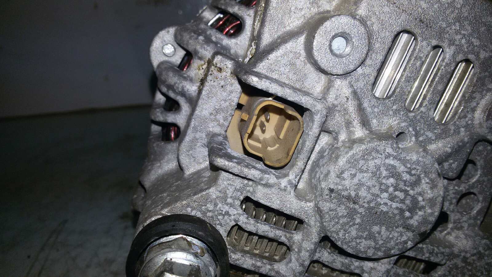 ALTERNADOR RENAULT MEGANE K4M 760