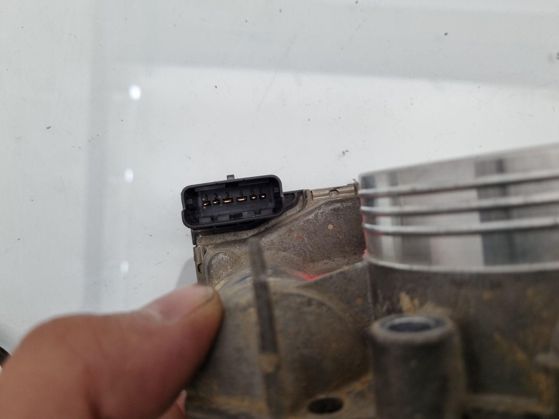 CAJA MARIPOSA PEUGEOT 206 NFU