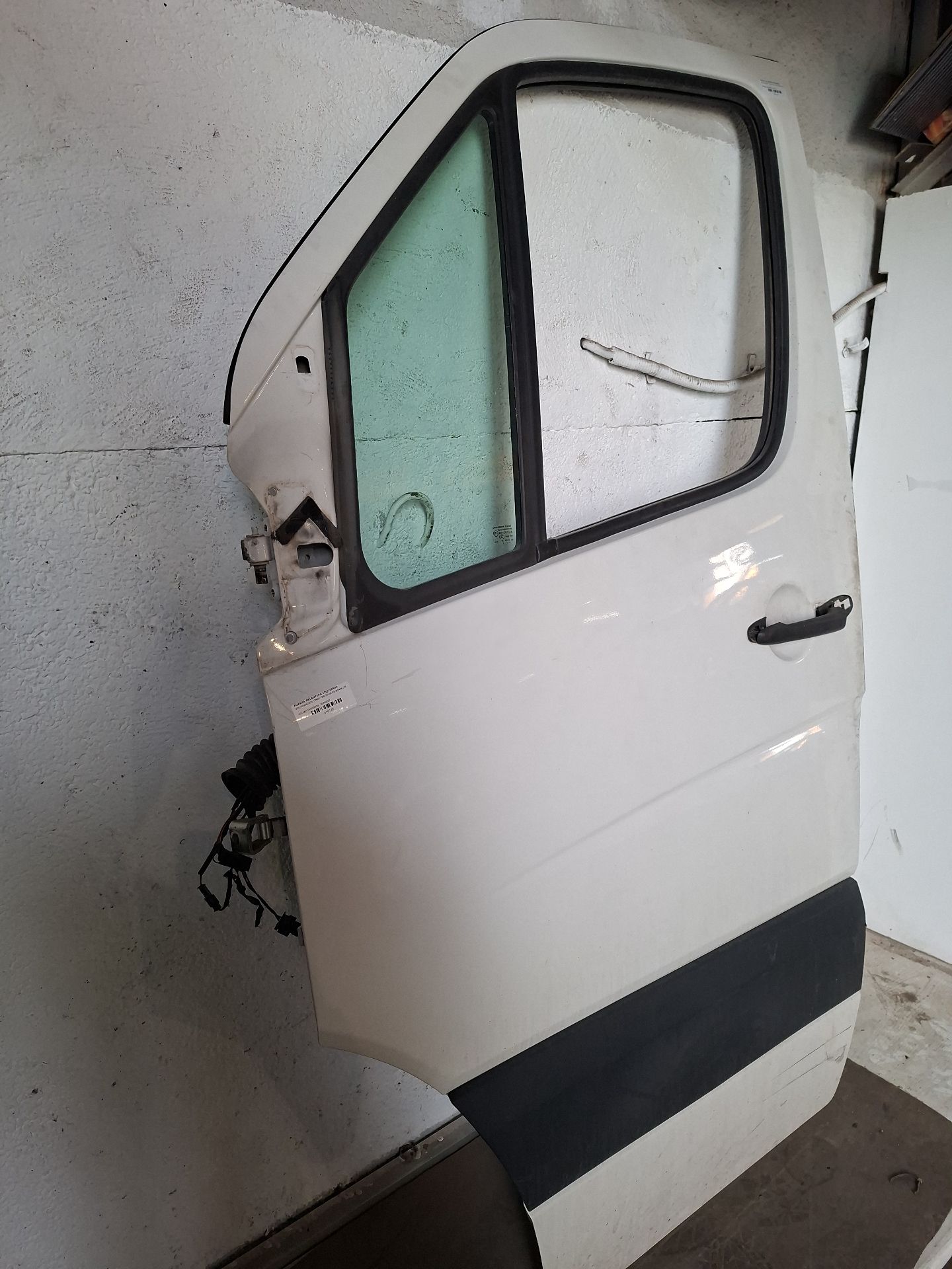 PUERTA DELANTERA IZQUIERDA VOLKSWAGEN CRAFTER 