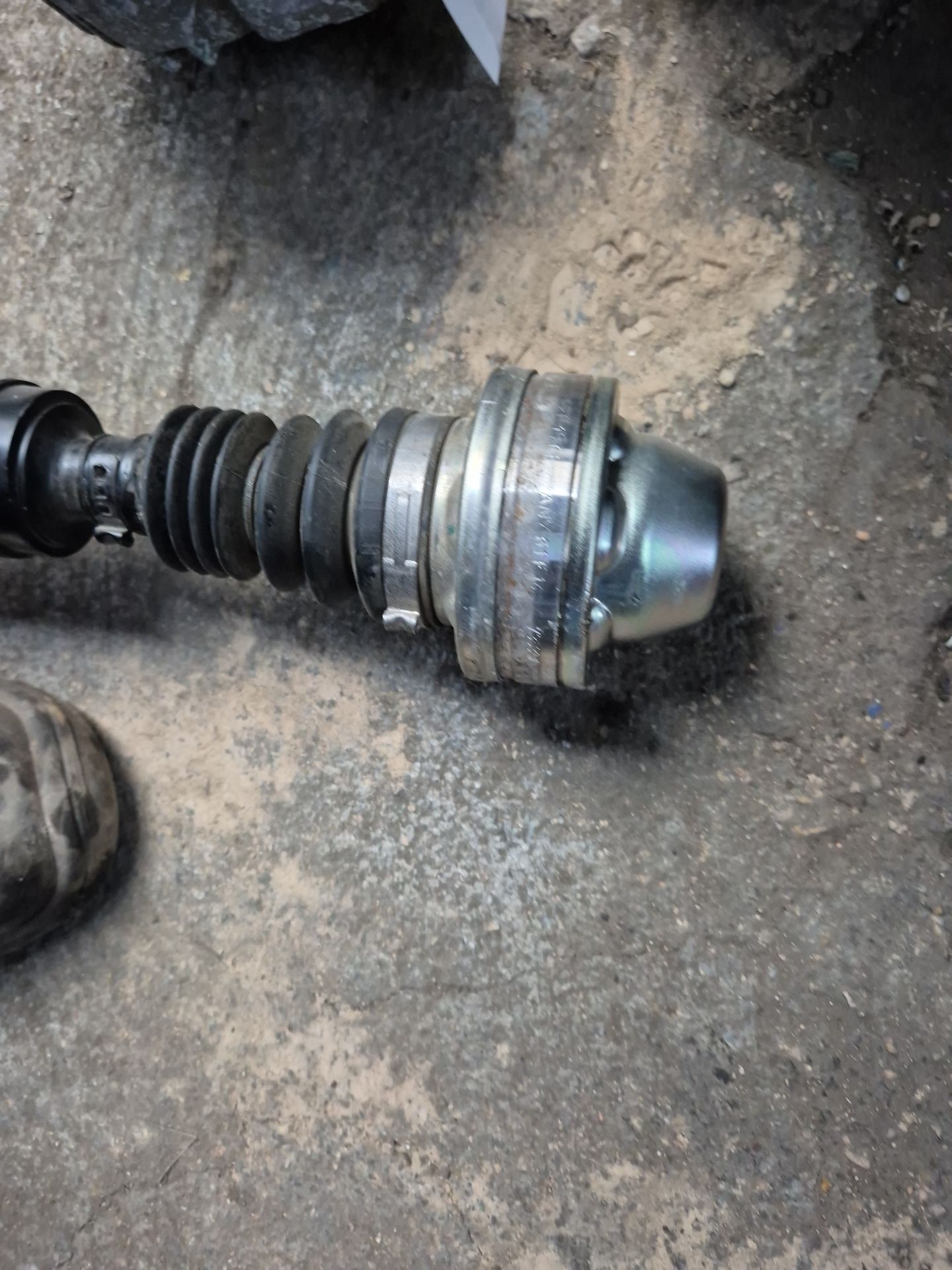 TRANSMISION CENTRAL MERCEDES-BENZ CLASE GLA 