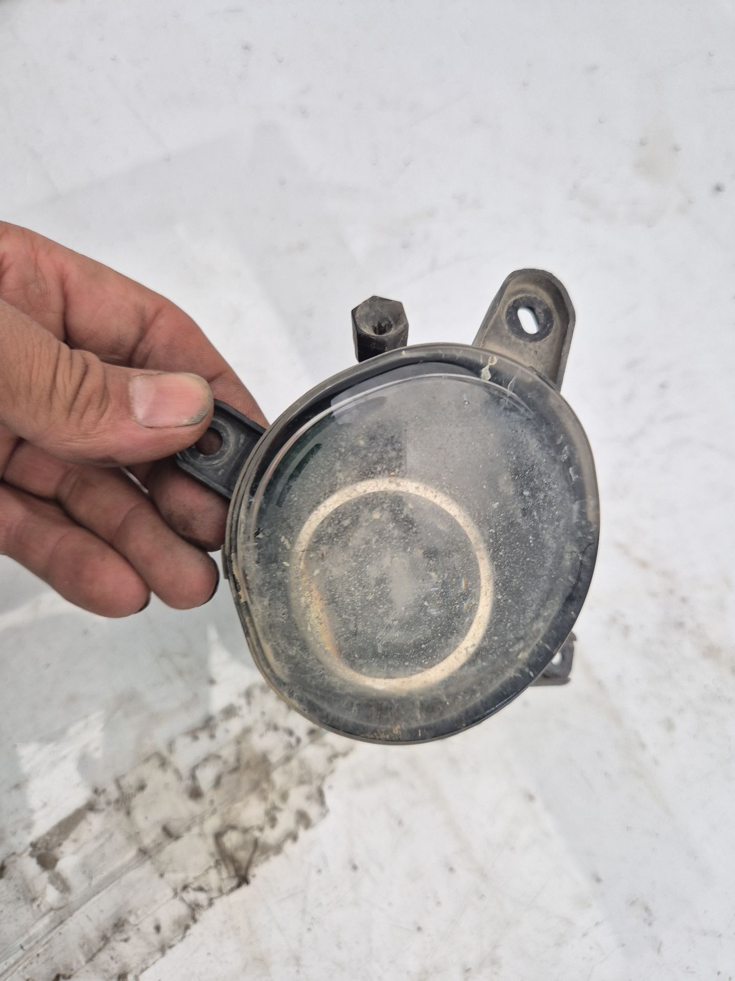 FARO ANTINIEBLA IZQUIERDO VOLKSWAGEN PASSAT 