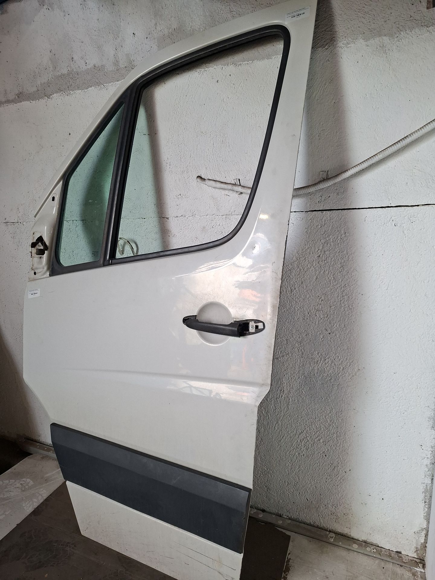 PUERTA DELANTERA IZQUIERDA VOLKSWAGEN CRAFTER 