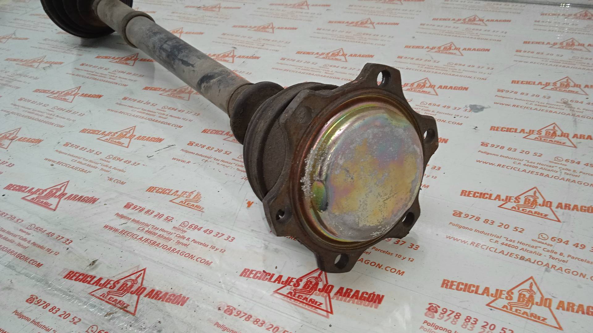 TRANSMISION DELANTERA IZQUIERDA AUDI A6 BAU