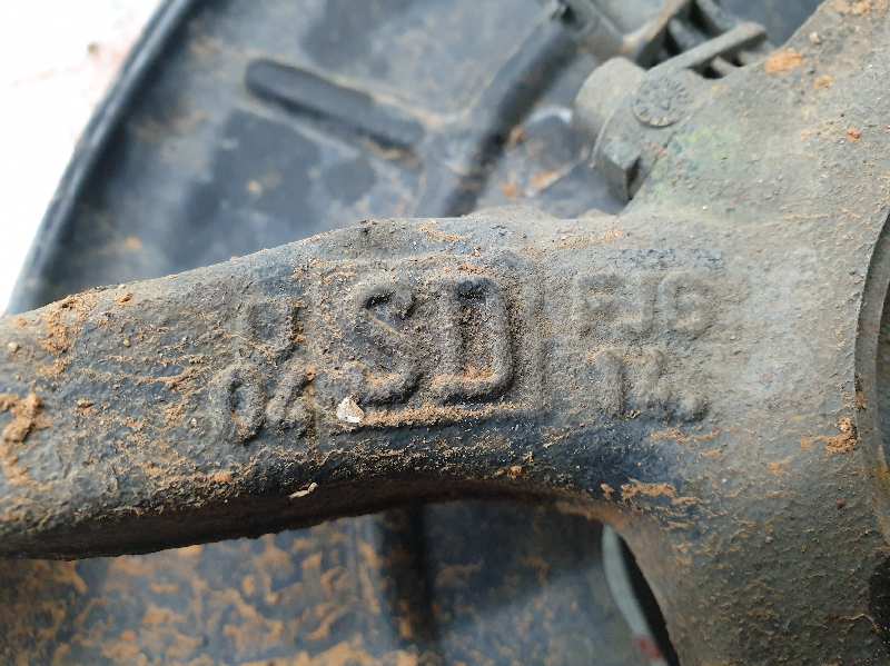 MANGUETA DELANTERA IZQUIERDA VOLKSWAGEN GOLF BKD