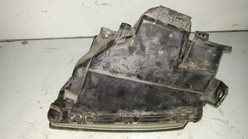 FARO DERECHO AUDI A4 AEB