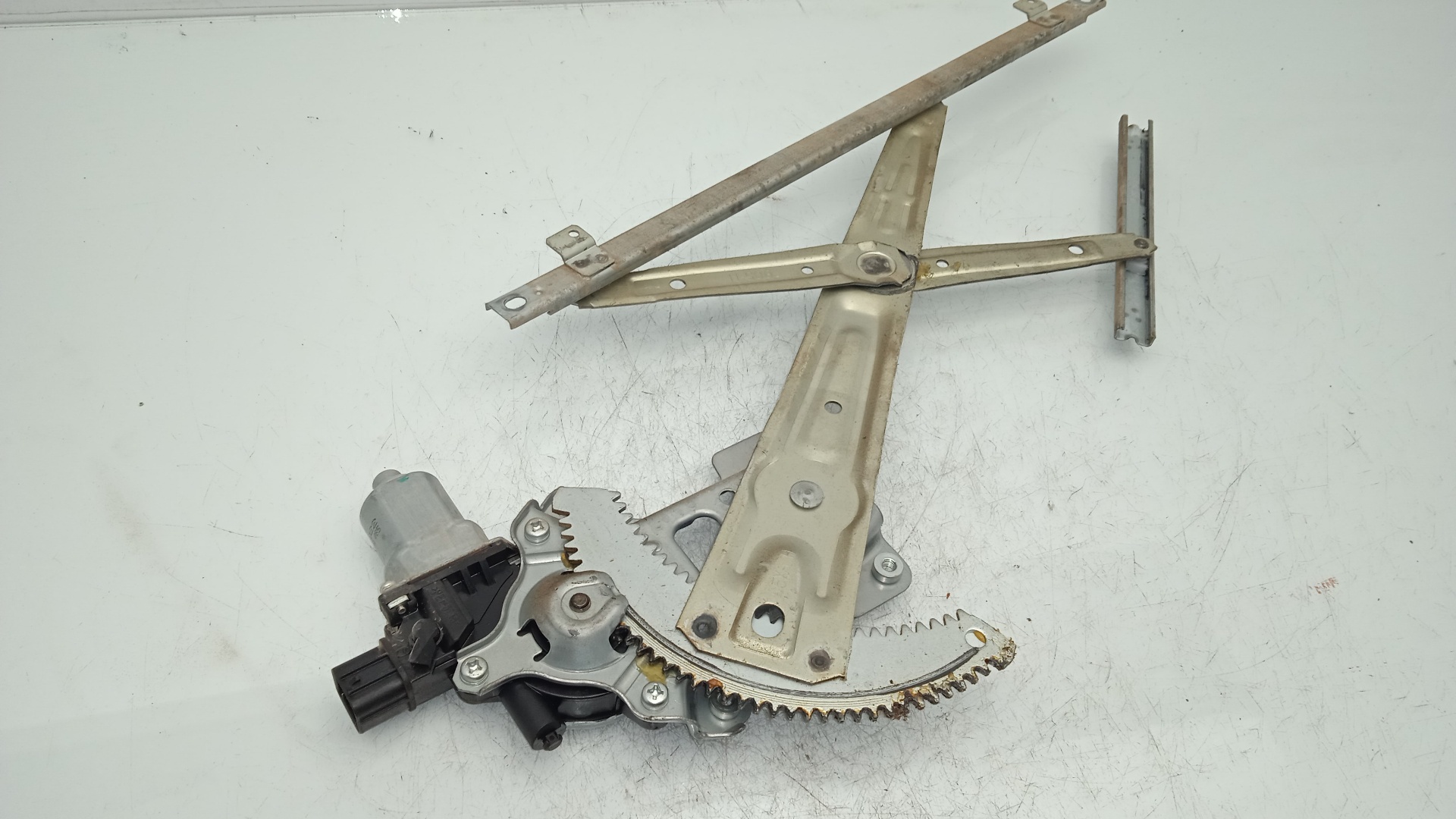 ELEVALUNAS DELANTERO DERECHO PEUGEOT 4007 4HN