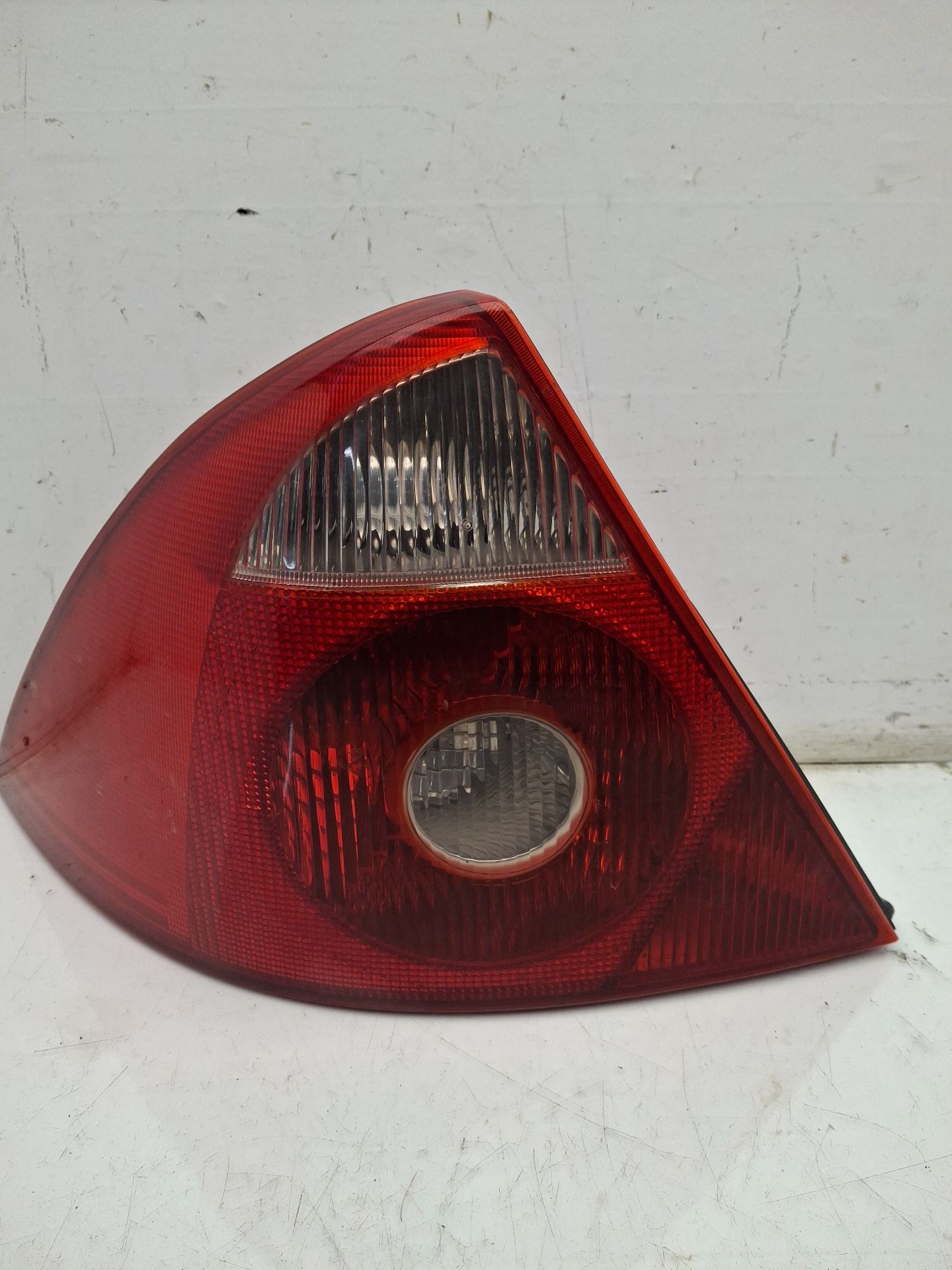  FORD MONDEO III (B5Y) 2.0 TDCi