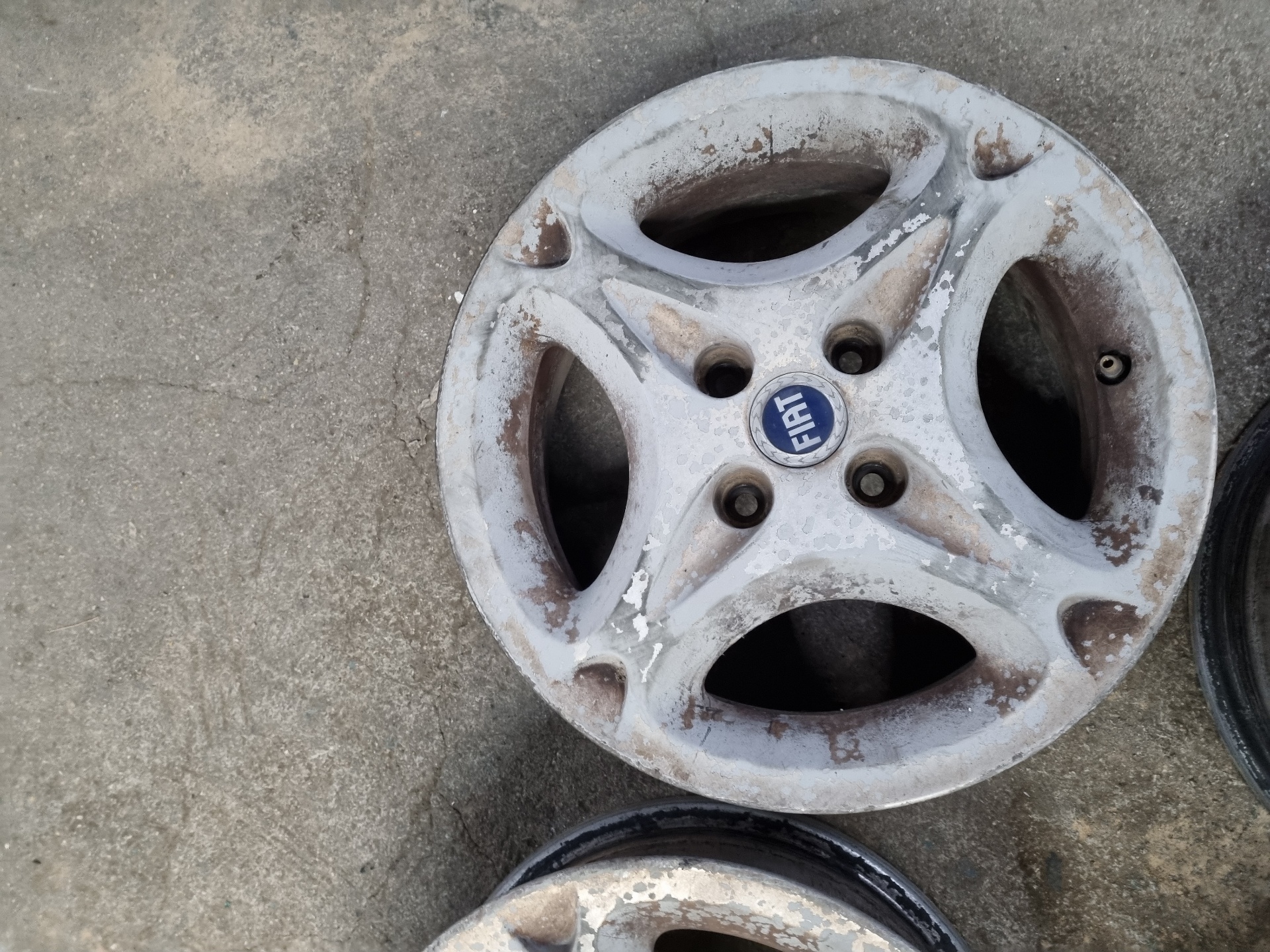 JUEGO LLANTAS FIAT DOBLO 182B9000