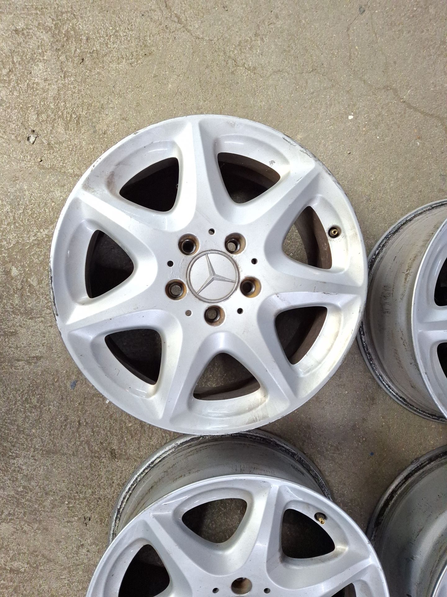 JUEGO LLANTAS MERCEDES-BENZ CLASE S 