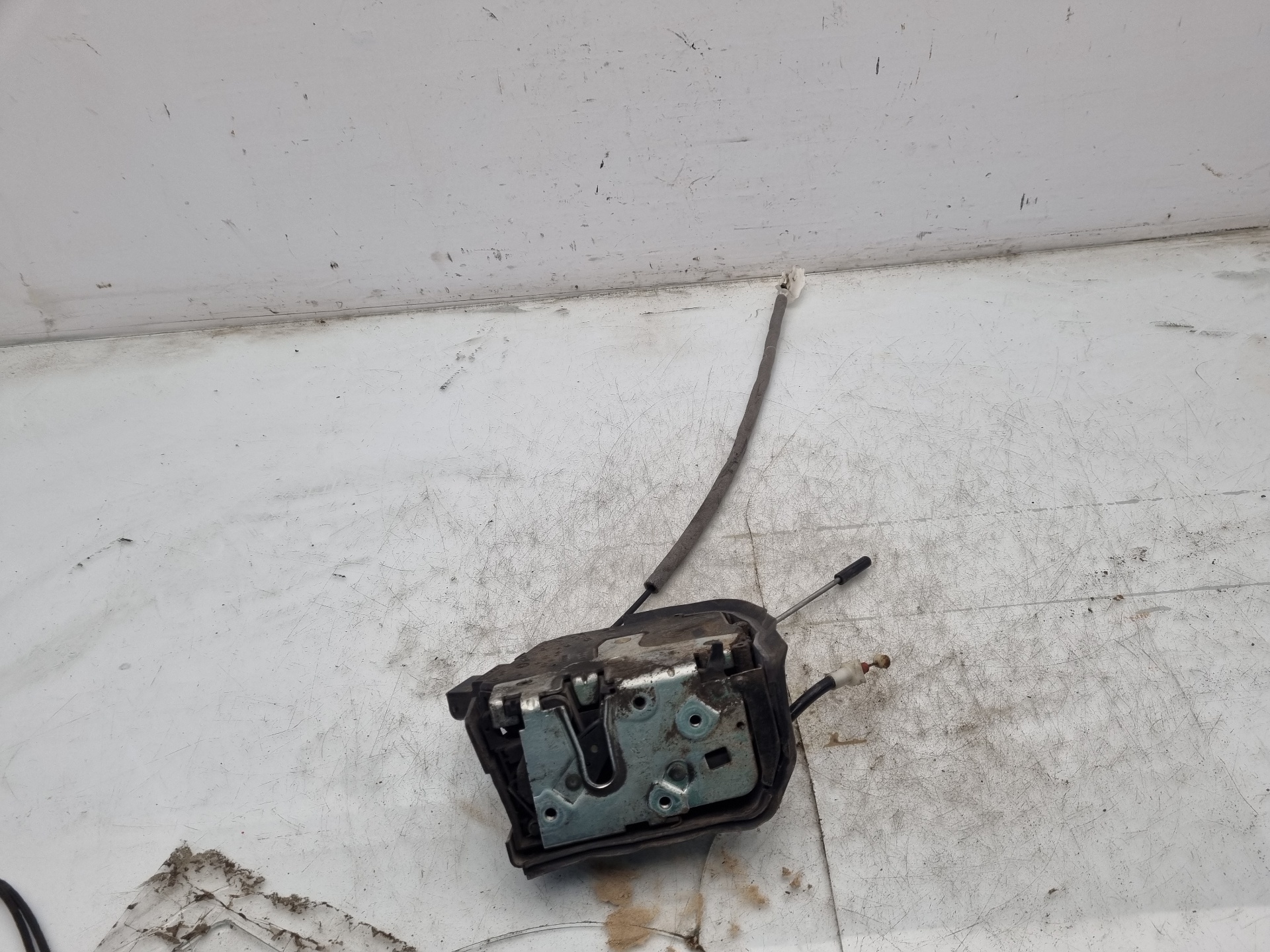 CERRADURA PUERTA TRASERA DERECHA BMW X5 306D1D