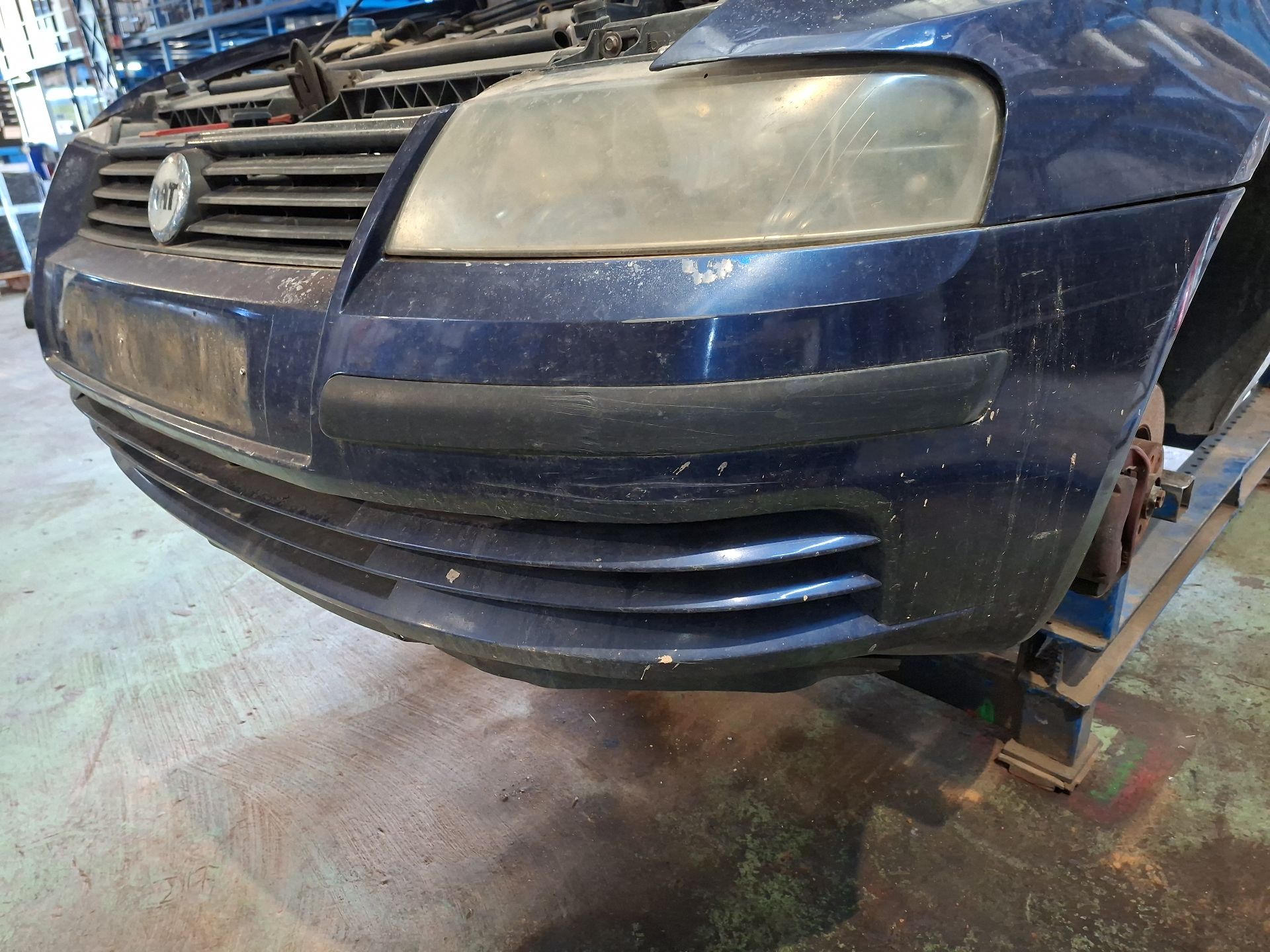 PARAGOLPES DELANTERO FIAT STILO 