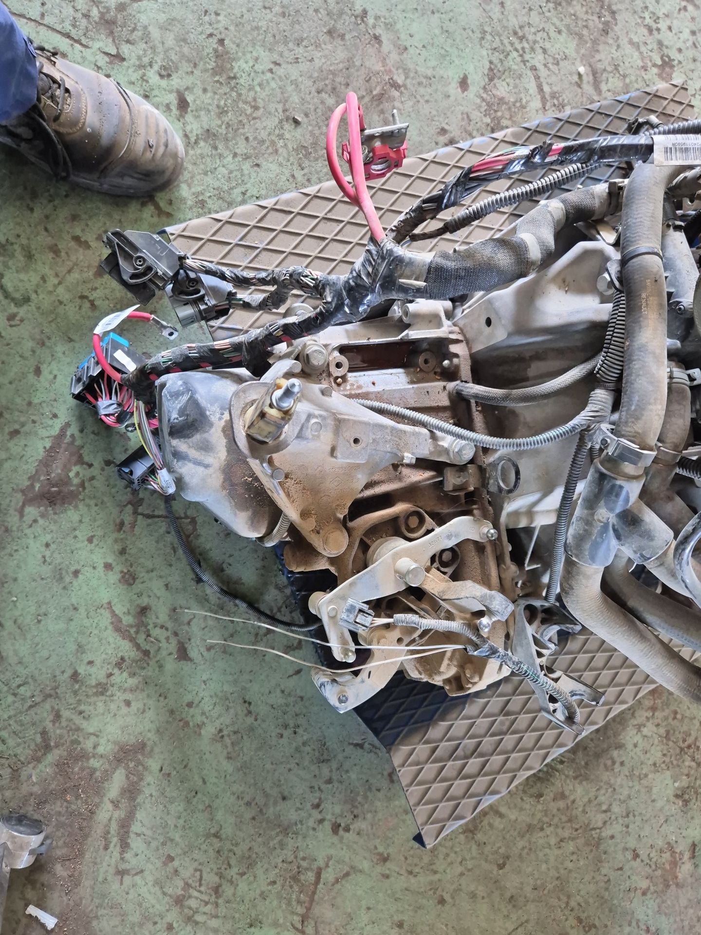  RENAULT CLIO IV (BH_) 1.5 dCi 75