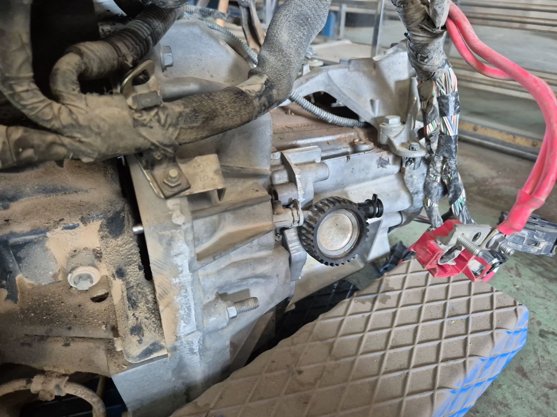 CAJA CAMBIOS RENAULT CLIO 