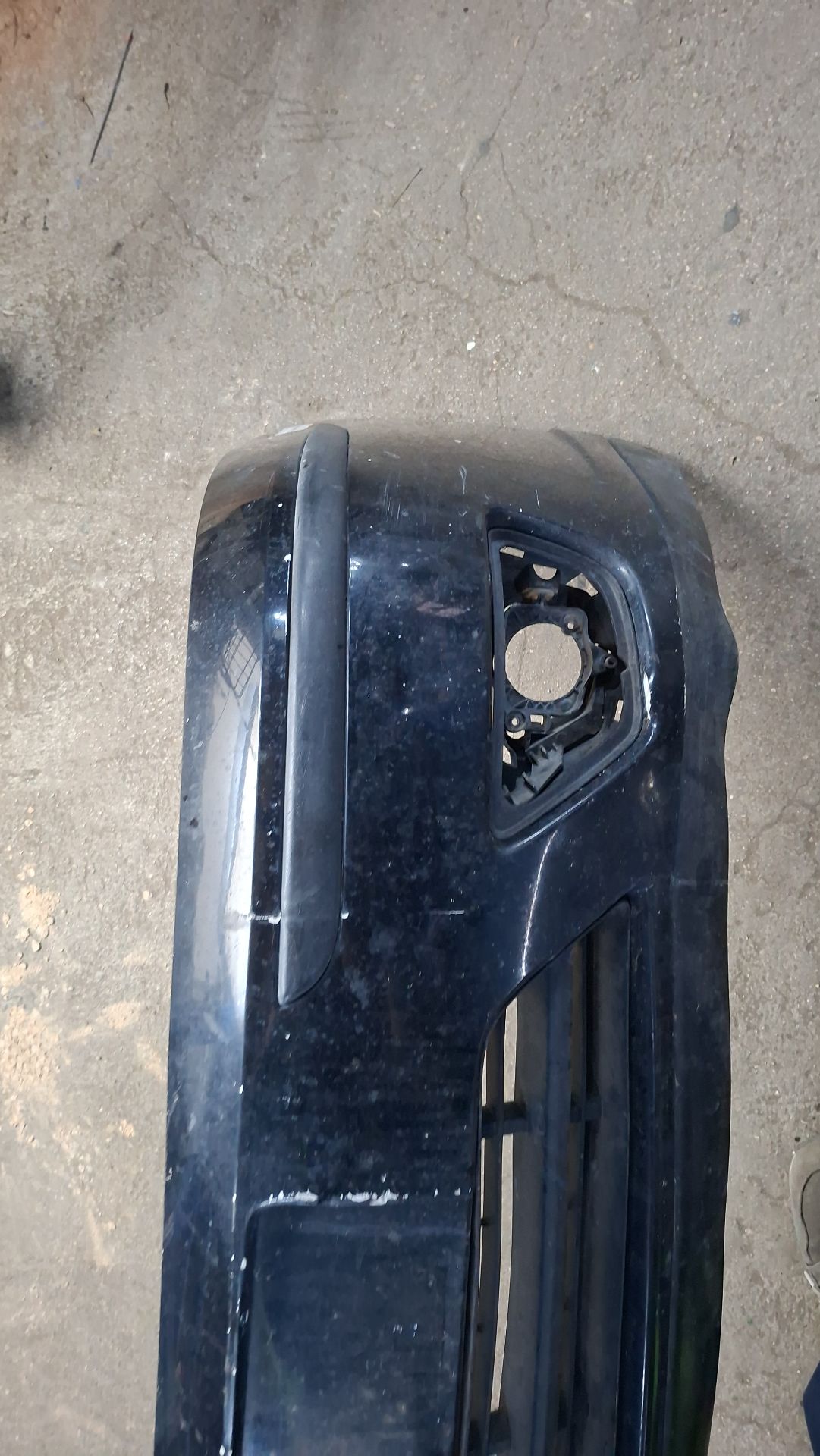 PARAGOLPES DELANTERO FORD FOCUS 