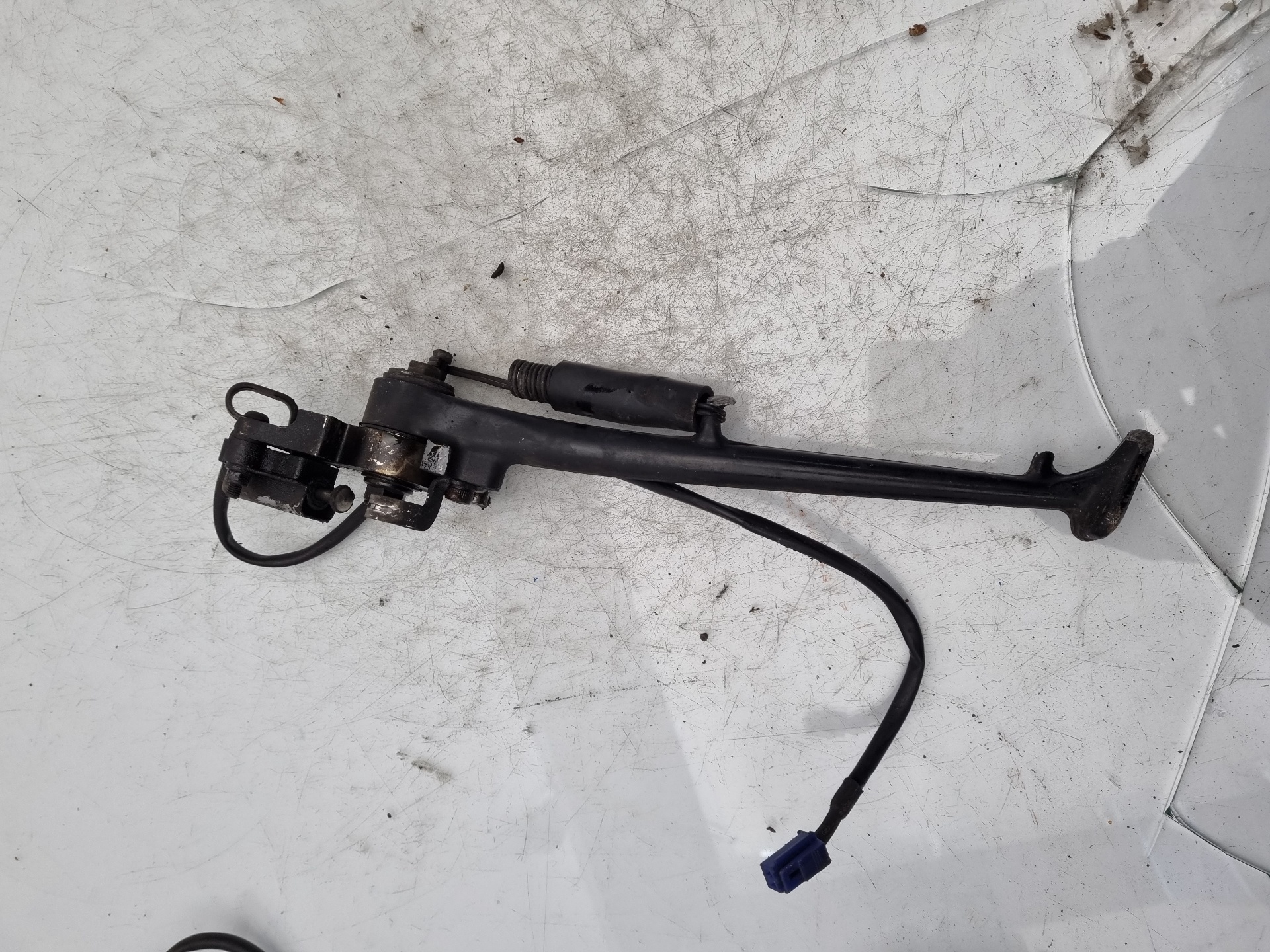 CABALLETE LATERAL YAMAHA YZF-R G-W509E