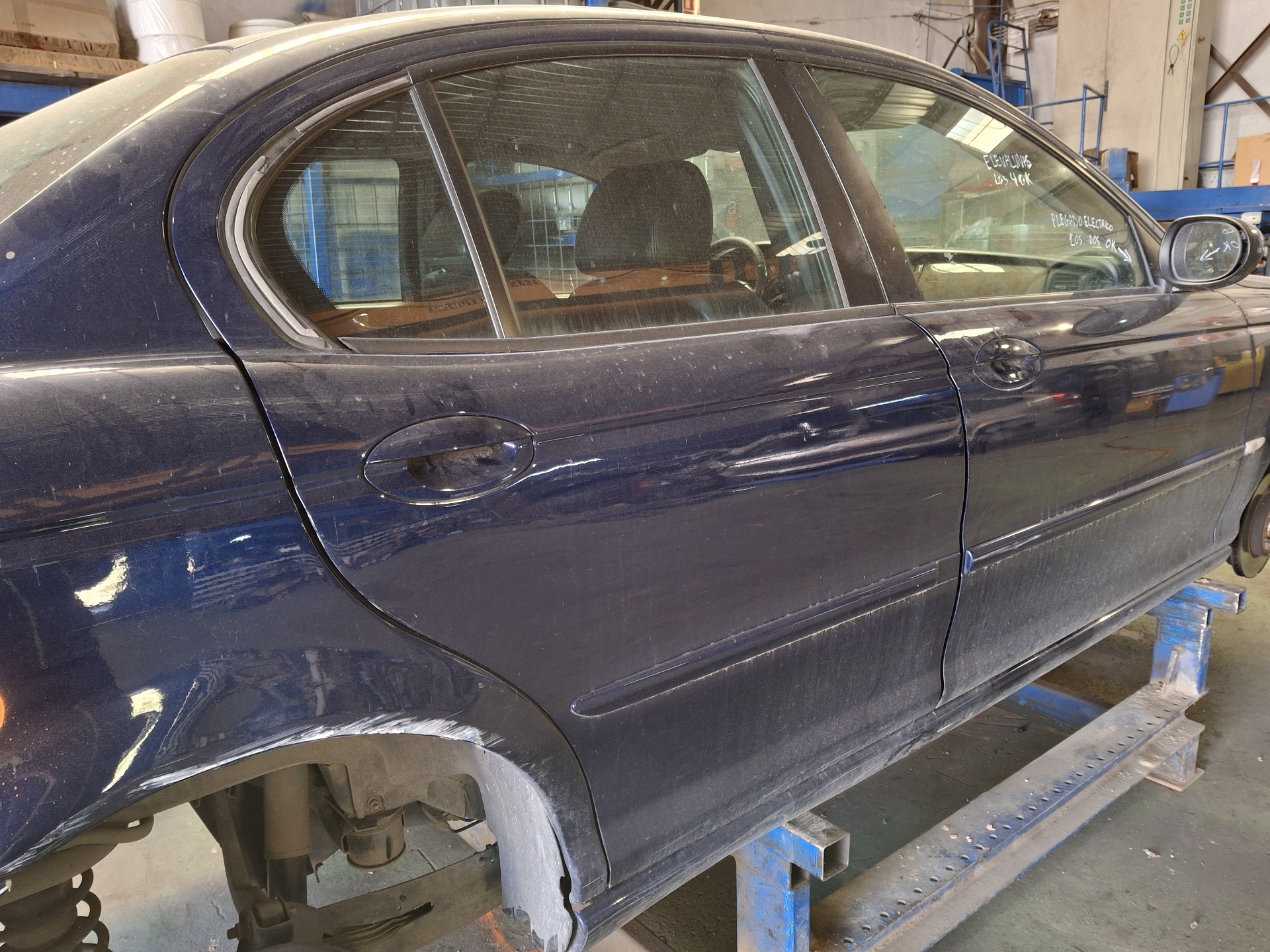 PUERTA TRASERA DERECHA JAGUAR X-TYPE 5B