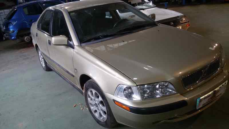 FARO DERECHO VOLVO S40 B4184SJ