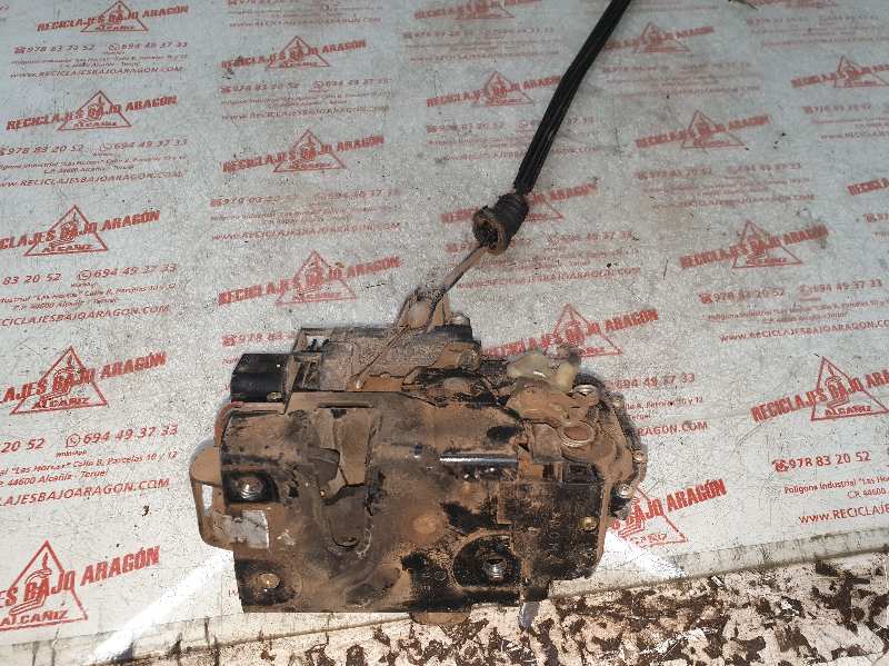 CERRADURA PUERTA DELANTERA DERECHA VOLKSWAGEN GOLF 