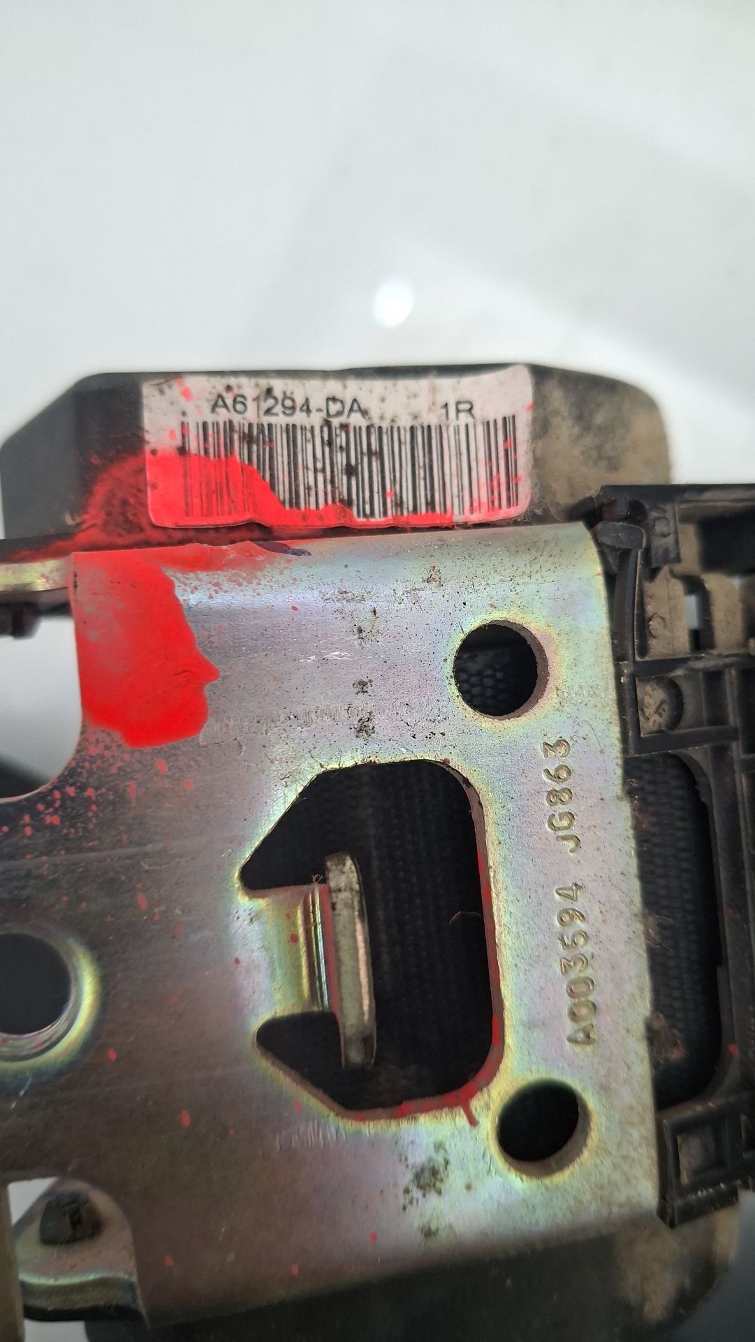 CINTURON SEGURIDAD DEL. DCHO. FORD TRANSIT 