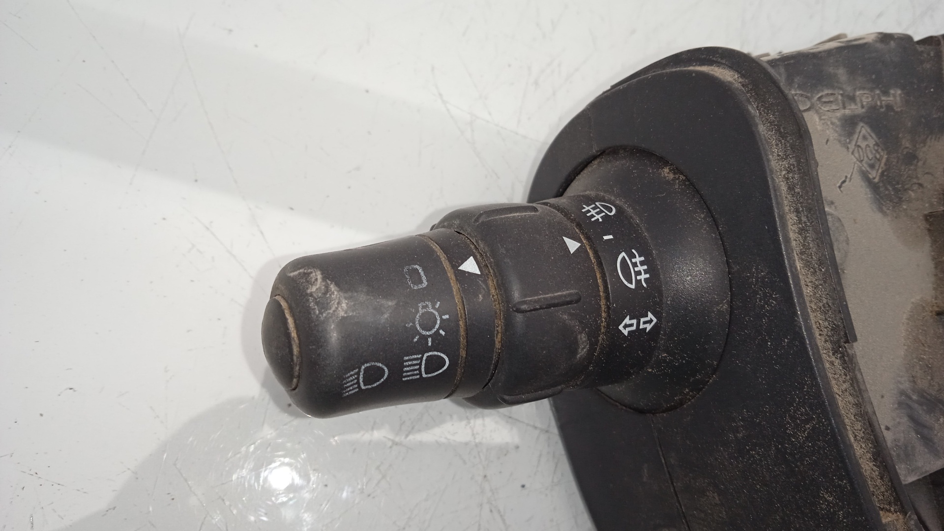 MANDO INTERMITENTES RENAULT KANGOO K9K B8