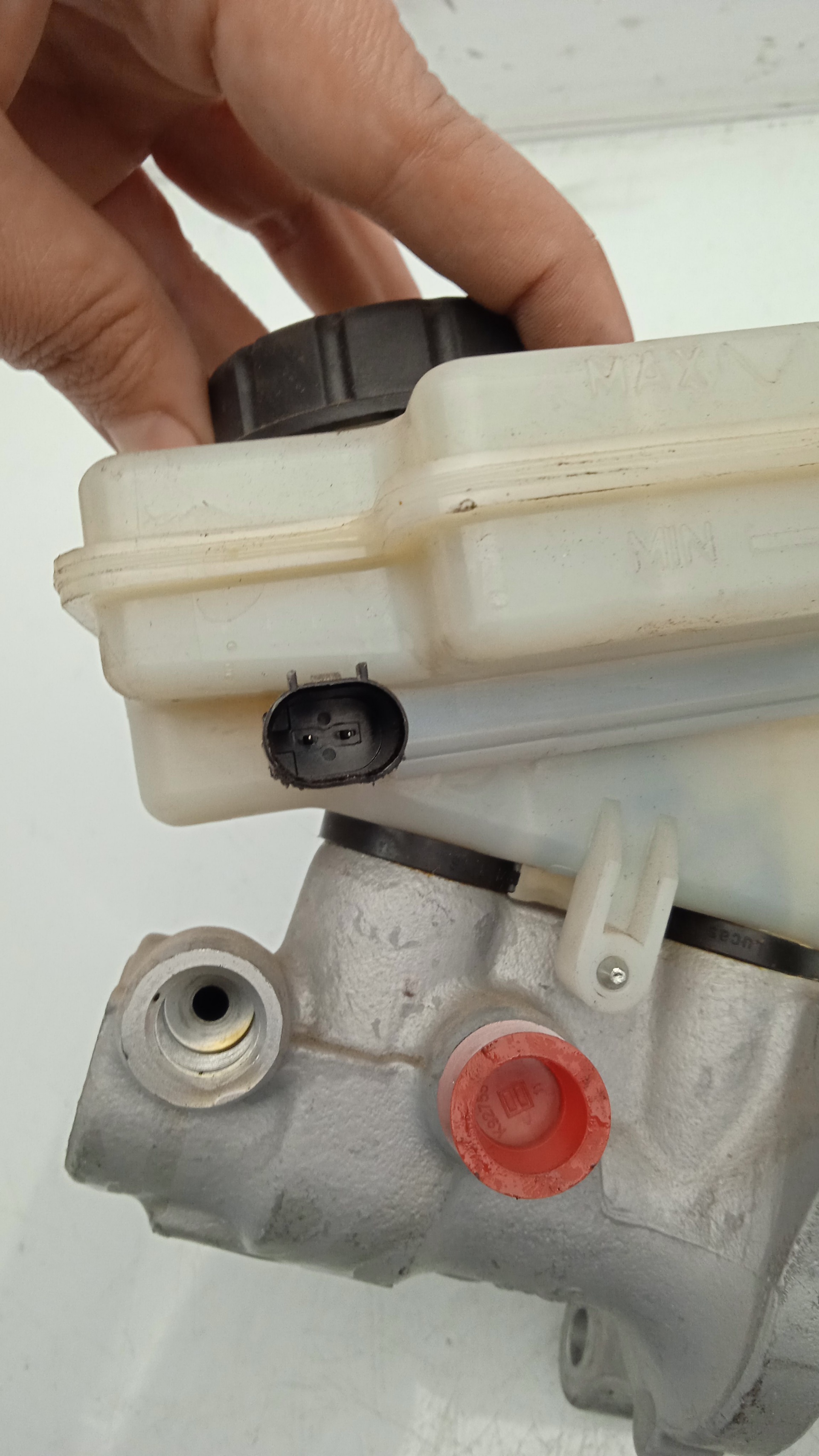 BOMBA FRENO MINI MINI 9HZ