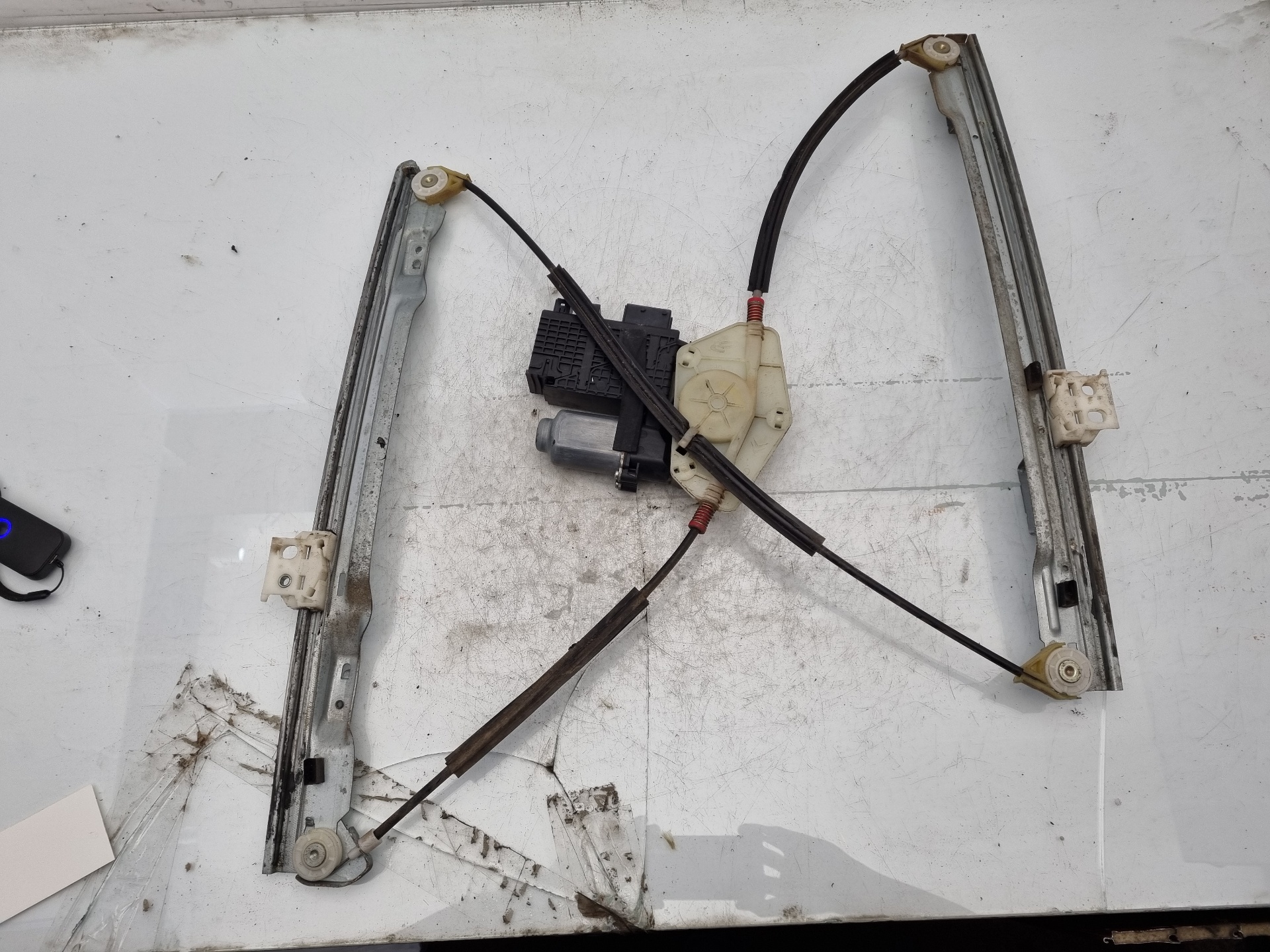 ELEVALUNAS DELANTERO IZQUIERDO CITROEN C4 9HZ