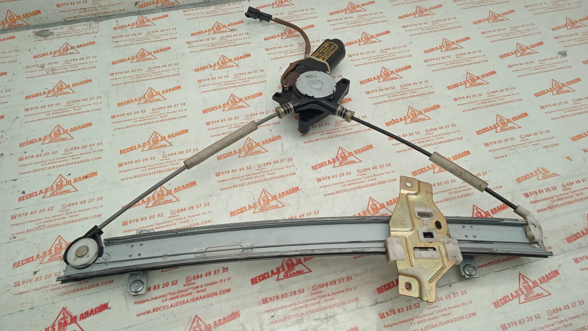 ELEVALUNAS DELANTERO DERECHO KIA SEPHIA BF