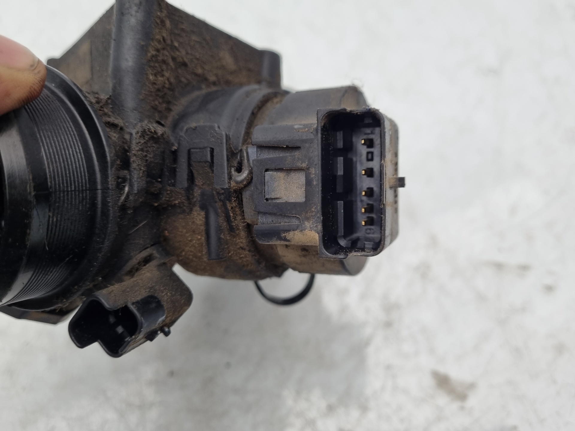 CAJA MARIPOSA PEUGEOT PARTNER 9HX