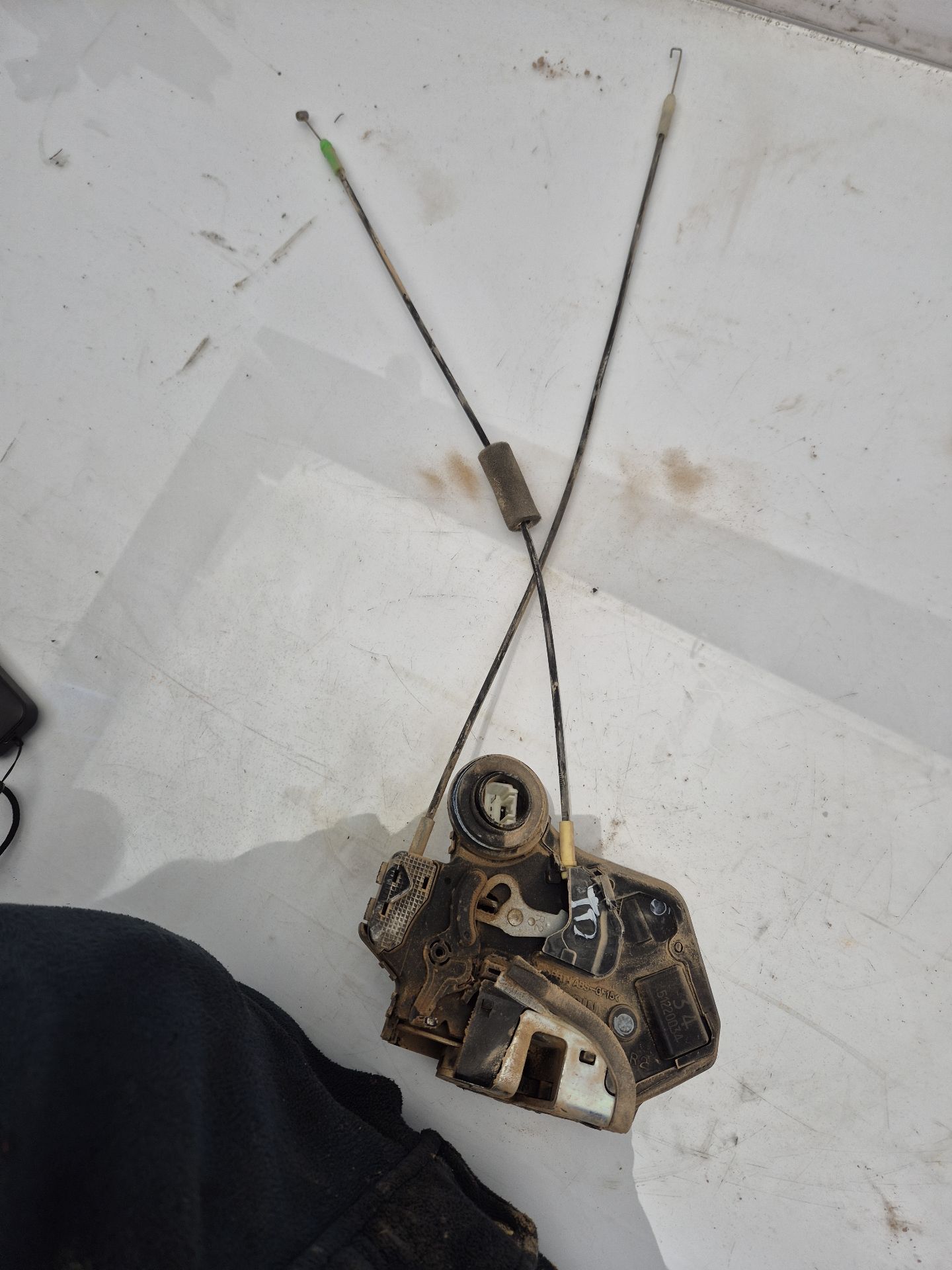CERRADURA PUERTA TRASERA DERECHA SUZUKI GRAND 