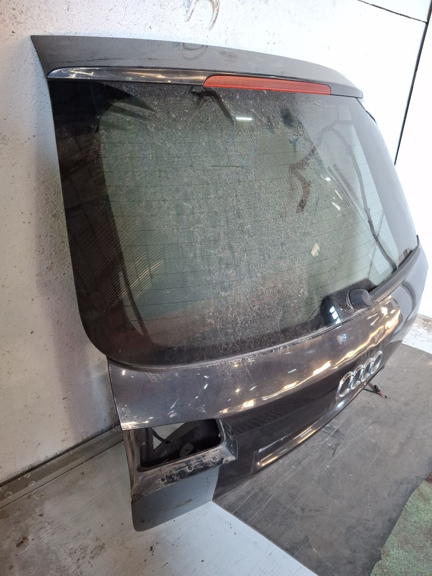 PORTON TRASERO AUDI A6 