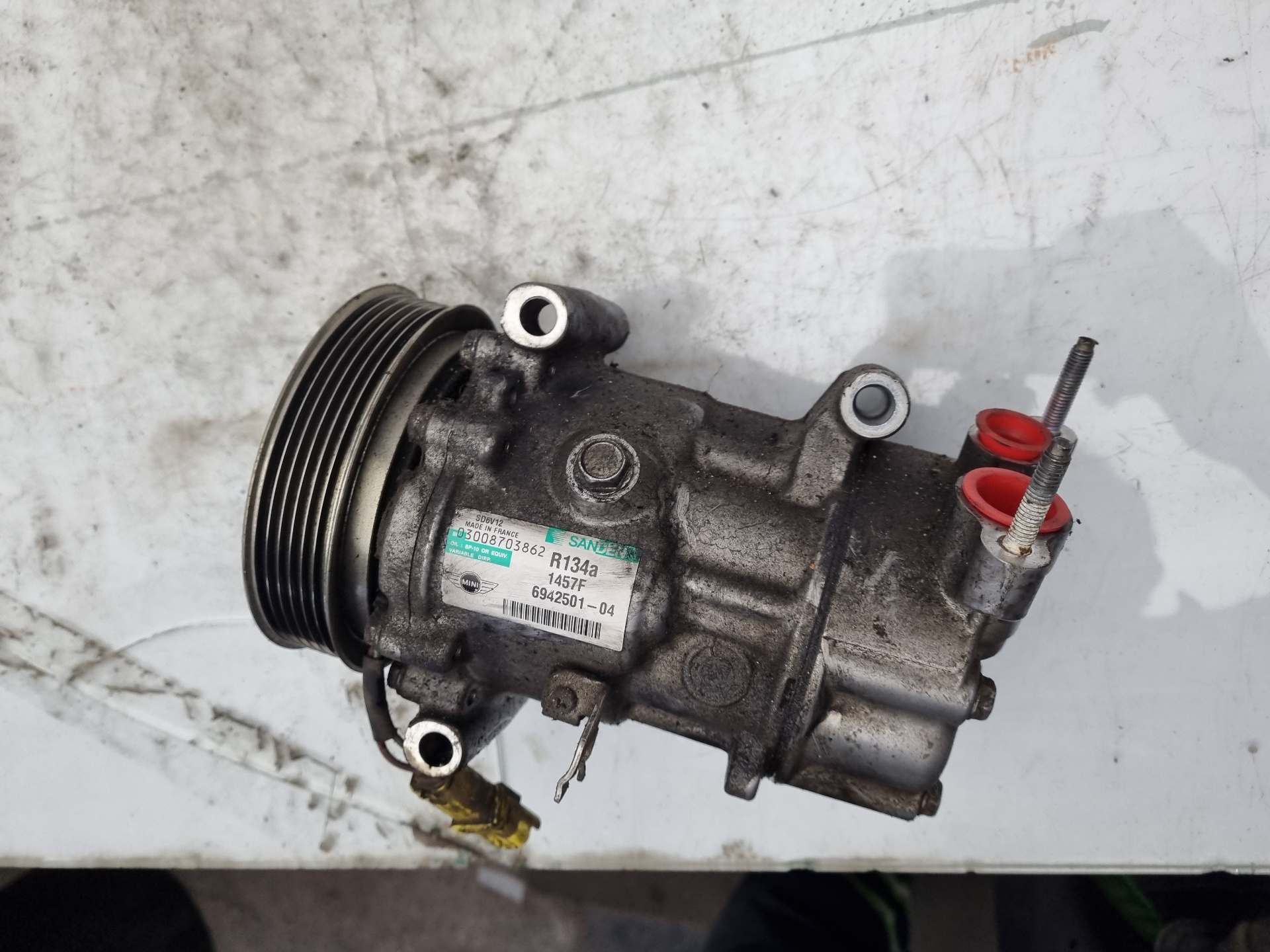 COMPRESOR AIRE ACONDICIONADO MINI MINI N12816A