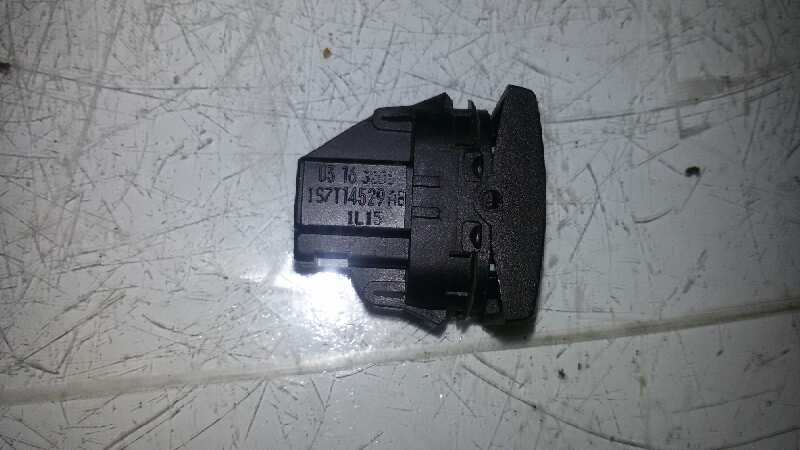 MANDO ELEVALUNAS DELANTERO DERECHO FORD MONDEO 