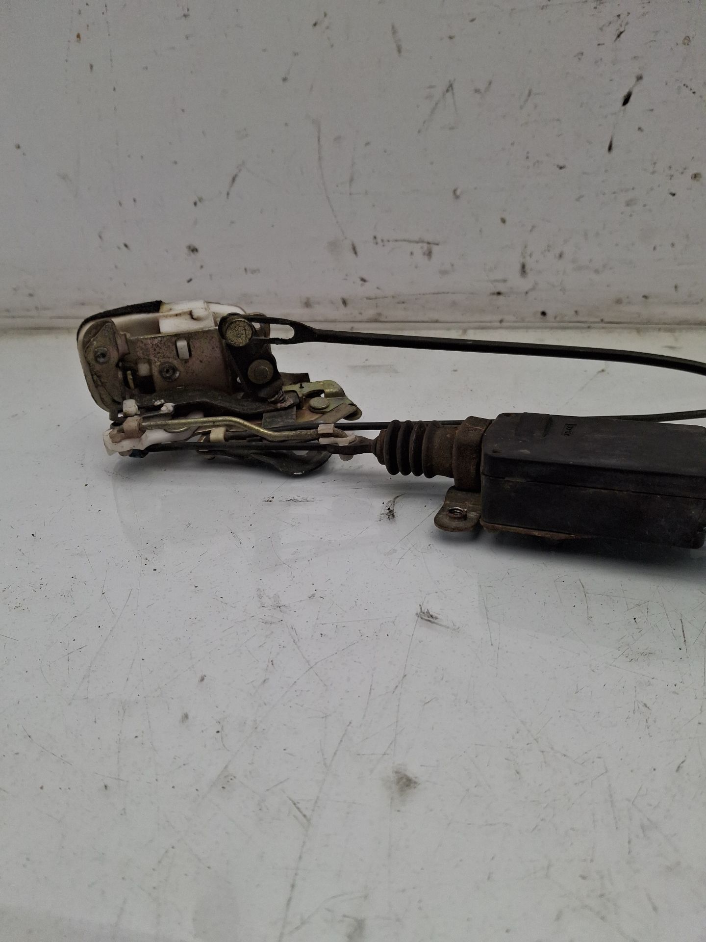 CERRADURA PUERTA TRASERA IZQUIERDA HYUNDAI ATOS 