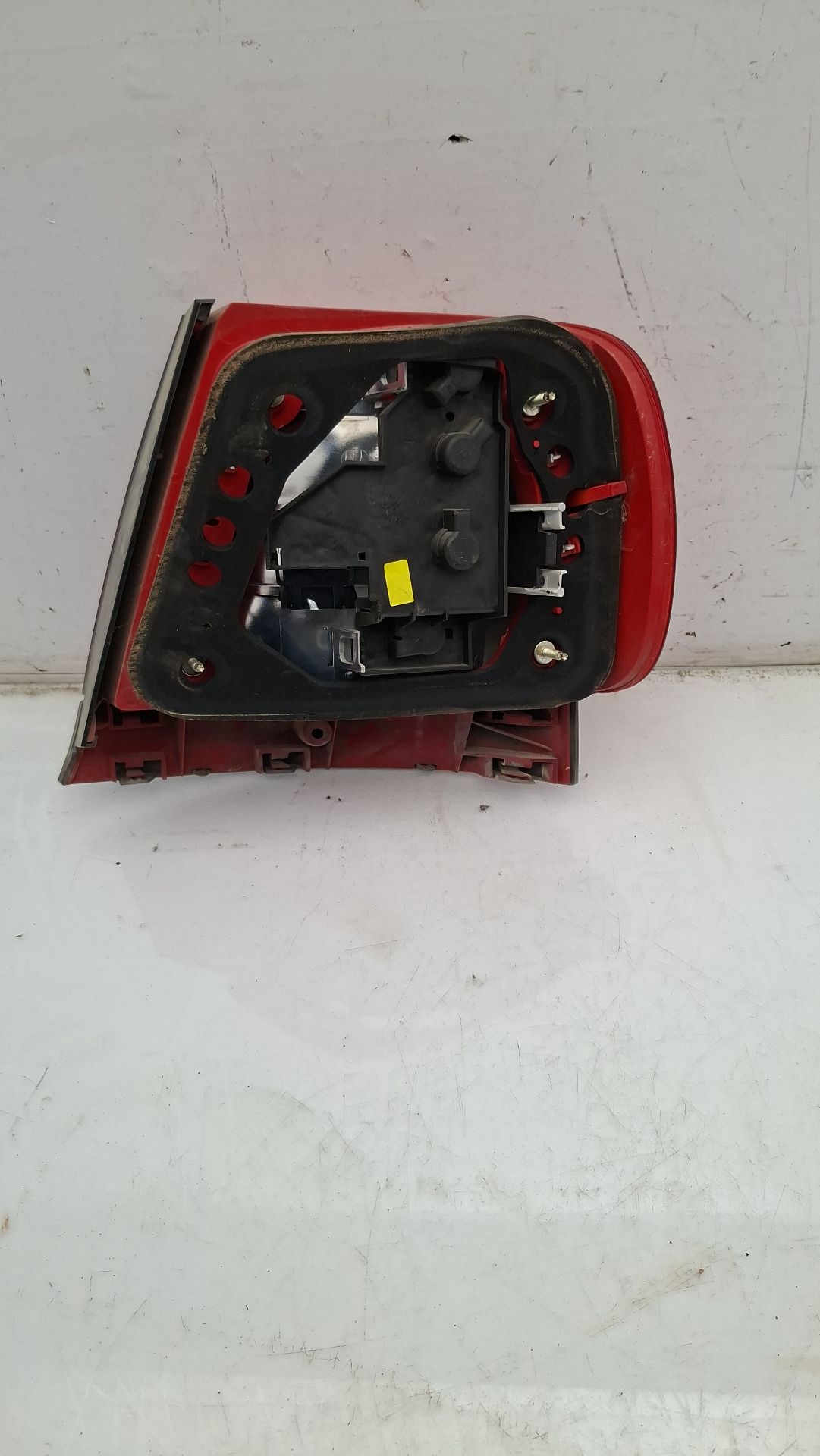 FARO IZQUIERDO AUDI A4 