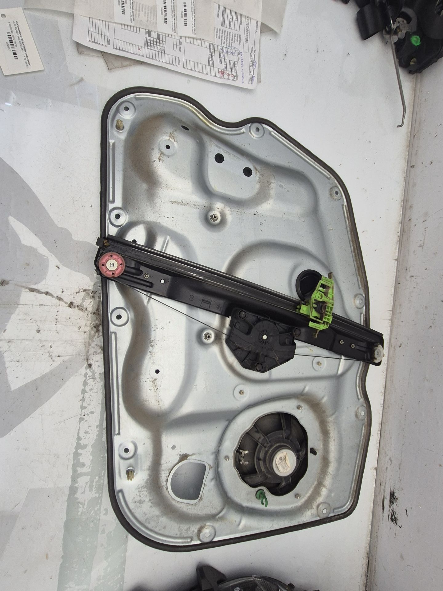 ELEVALUNAS DELANTERO IZQUIERDO ALFA ROMEO GIULIETT 