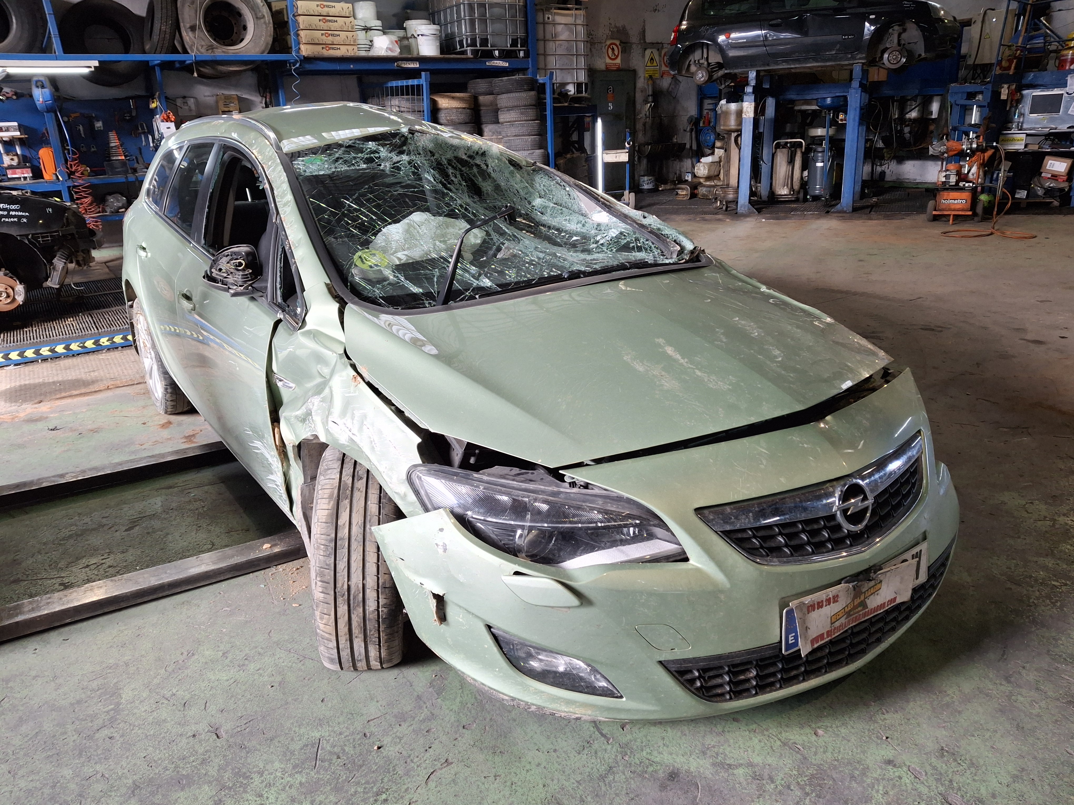 OPEL ASTRA J Sports Tourer (P10) 1.7 CDTI (35)