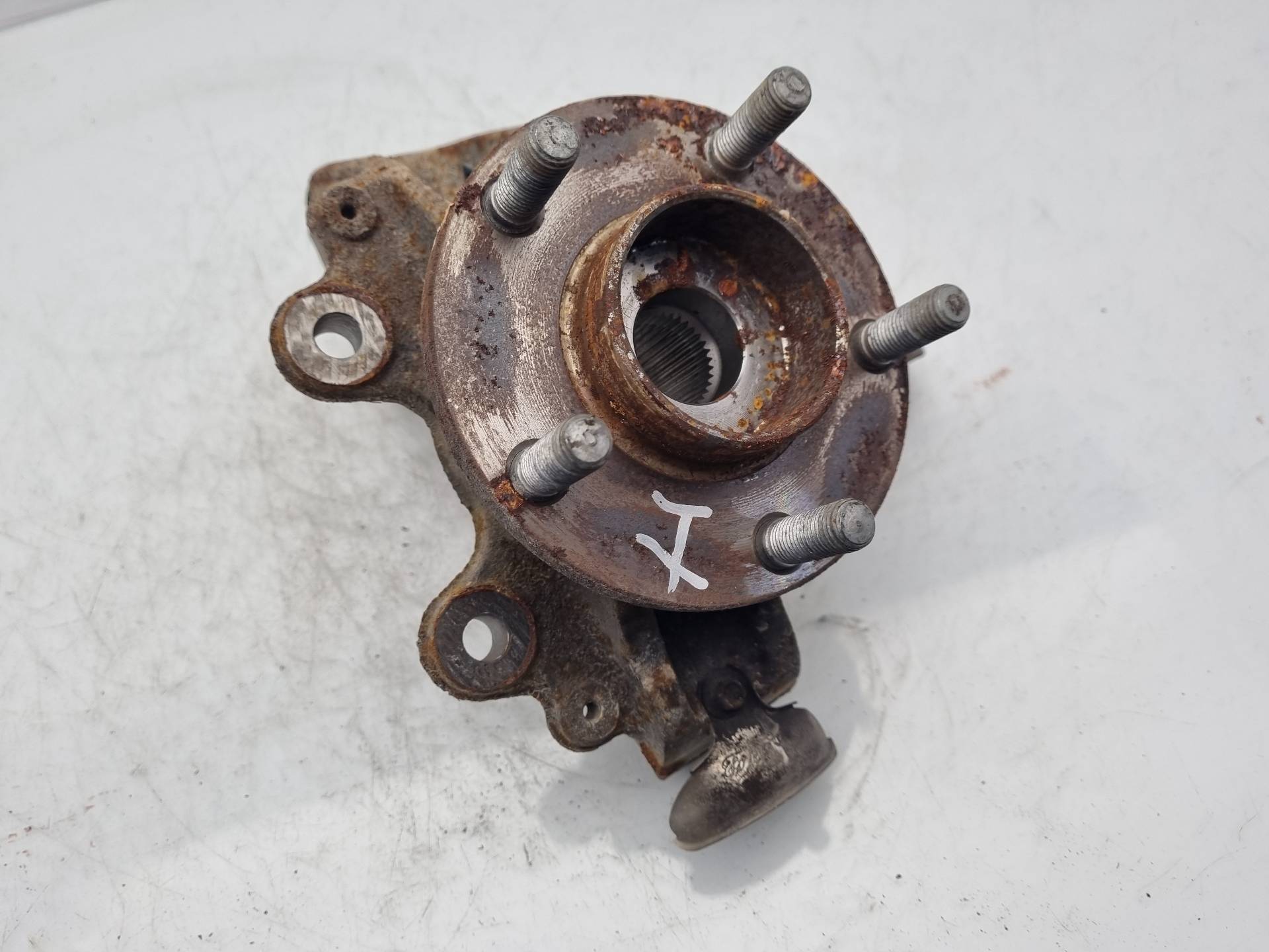 MANGUETA DELANTERA IZQUIERDA FORD FOCUS KKDA