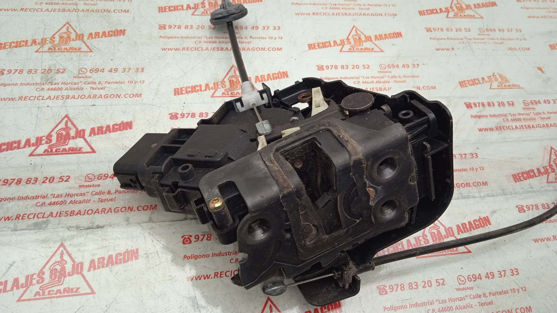 CERRADURA PUERTA DELANTERA DERECHA FORD FOCUS HHDA