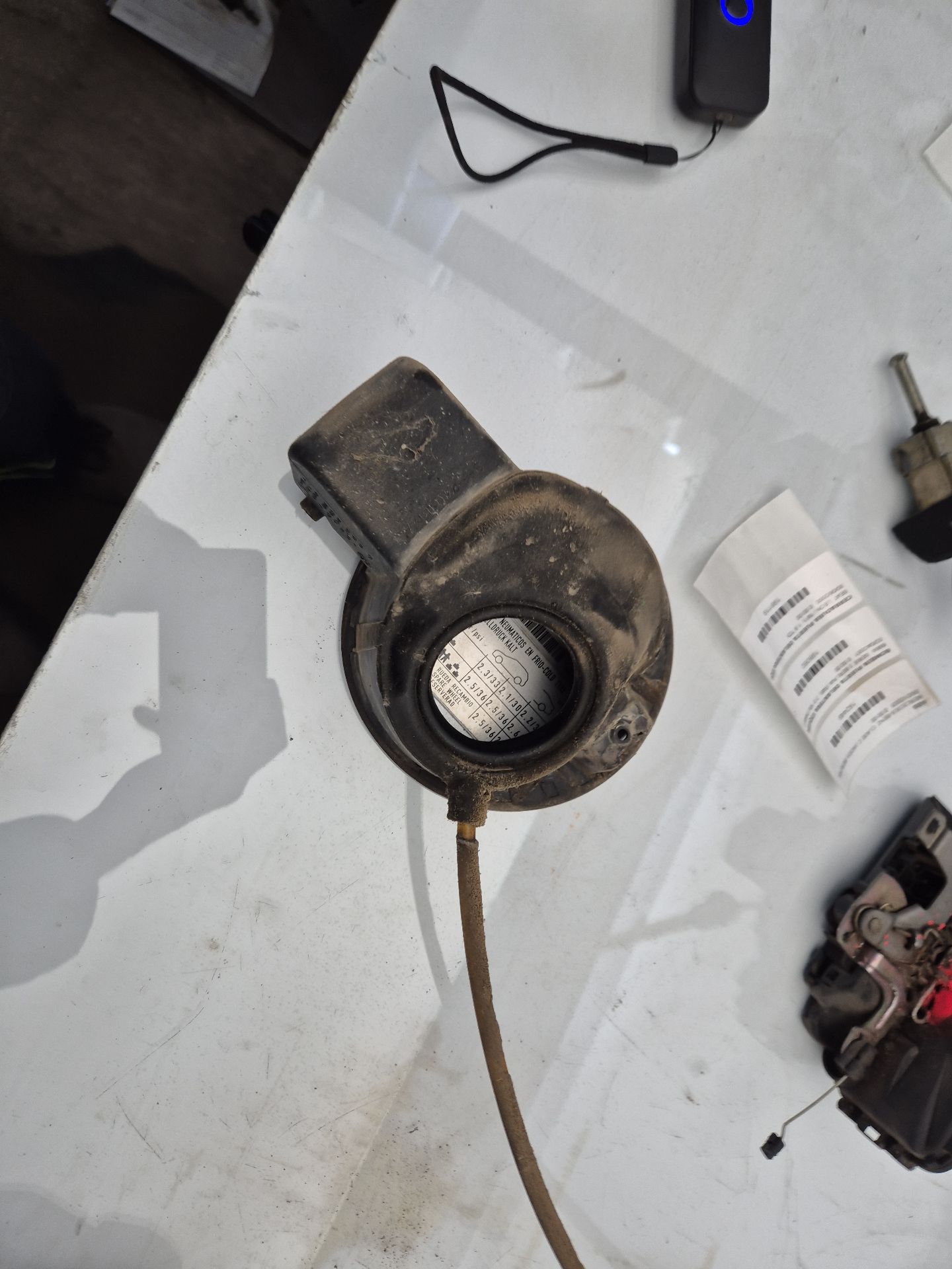 TAPA EXTERIOR COMBUSTIBLE SEAT IBIZA 