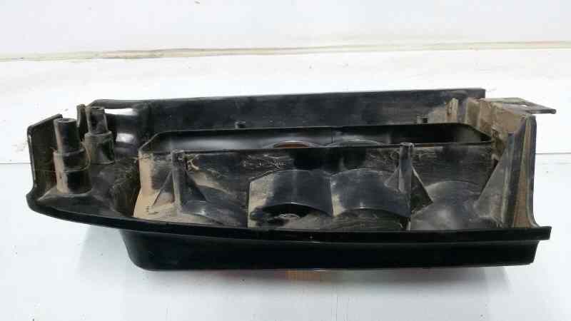 PILOTO TRASERO IZQUIERDO CHRYSLER VOYAGER 425 CLIRS/X